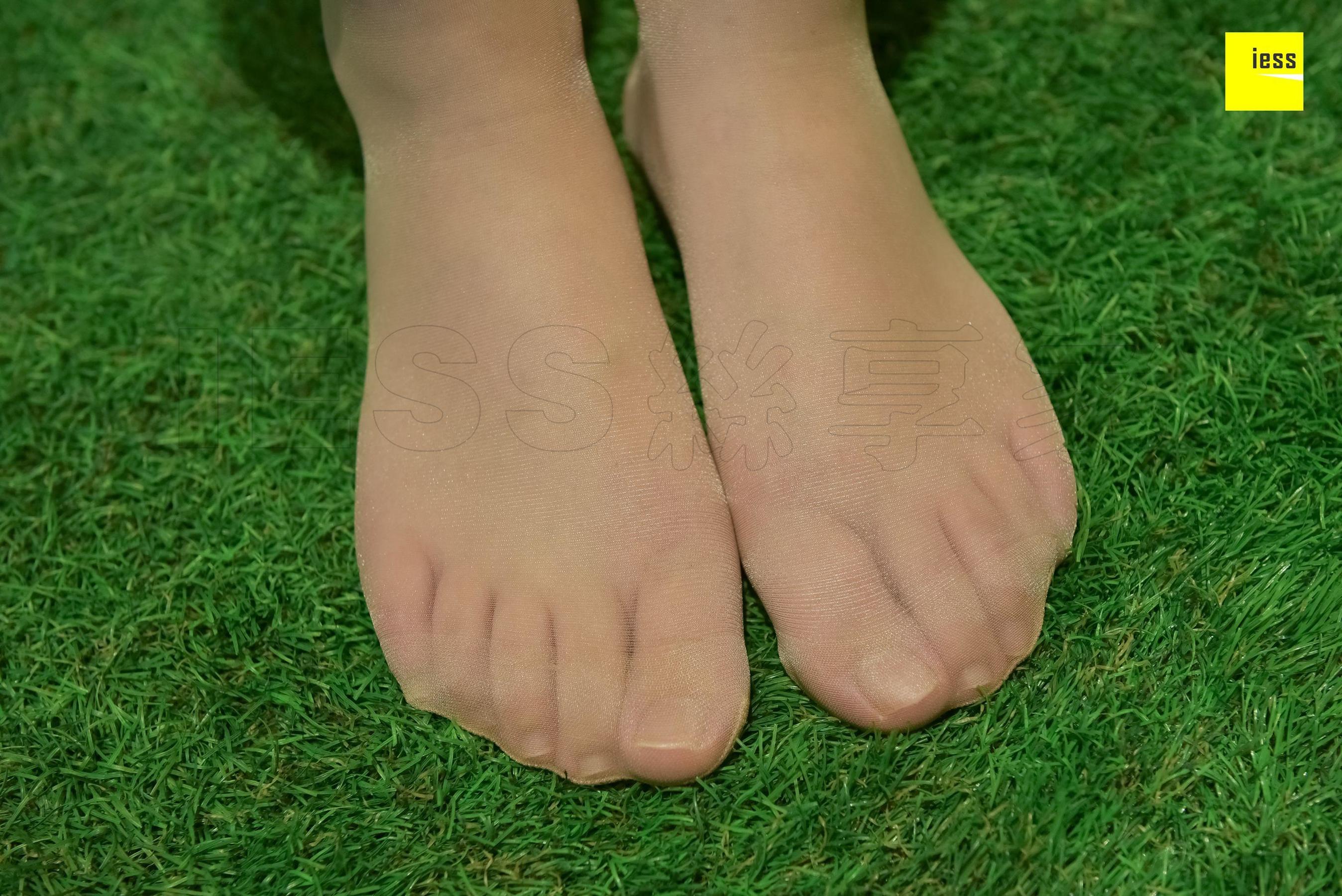 文欣《萌萌哒毛球肉丝》[异思趣向IESS] 丝享家171 写真集