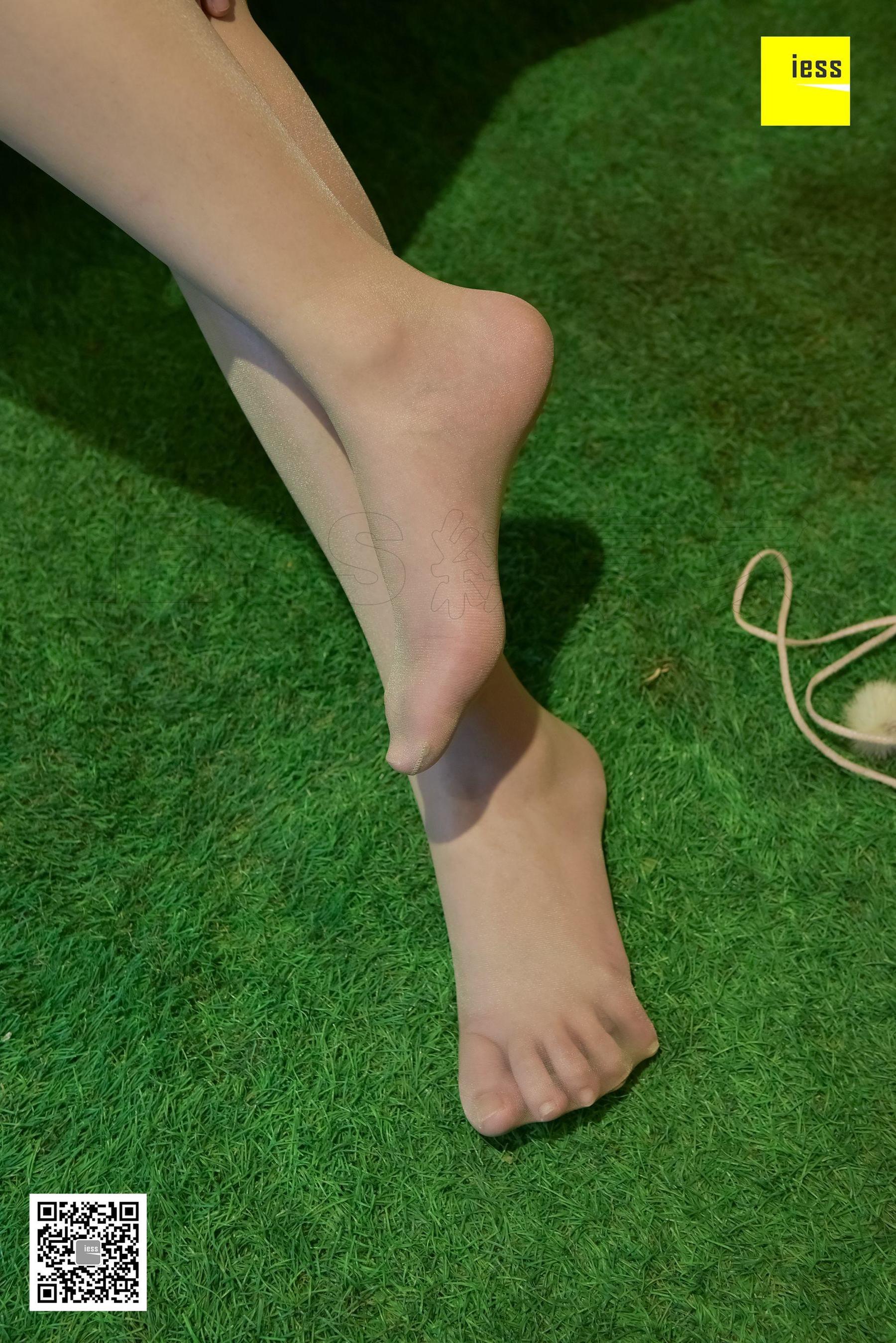 文欣《萌萌哒毛球肉丝》[异思趣向IESS] 丝享家171 写真集