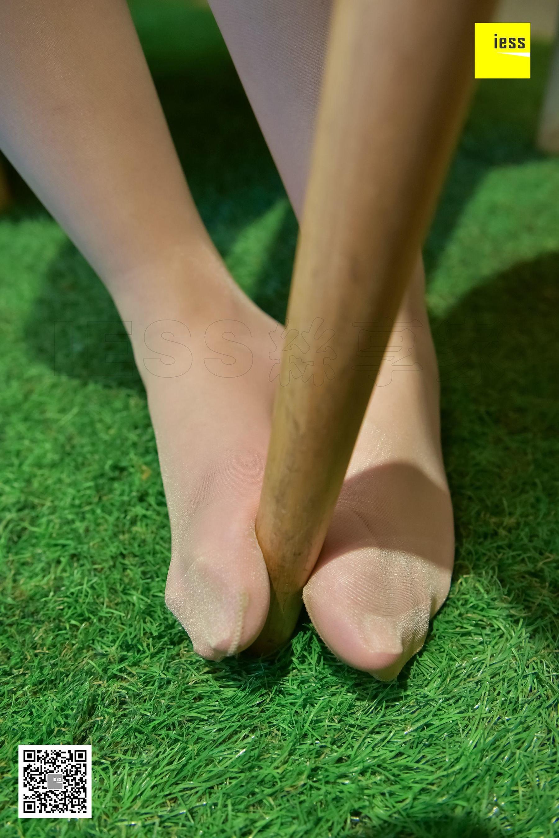 文欣《萌萌哒毛球肉丝》[异思趣向IESS] 丝享家171 写真集