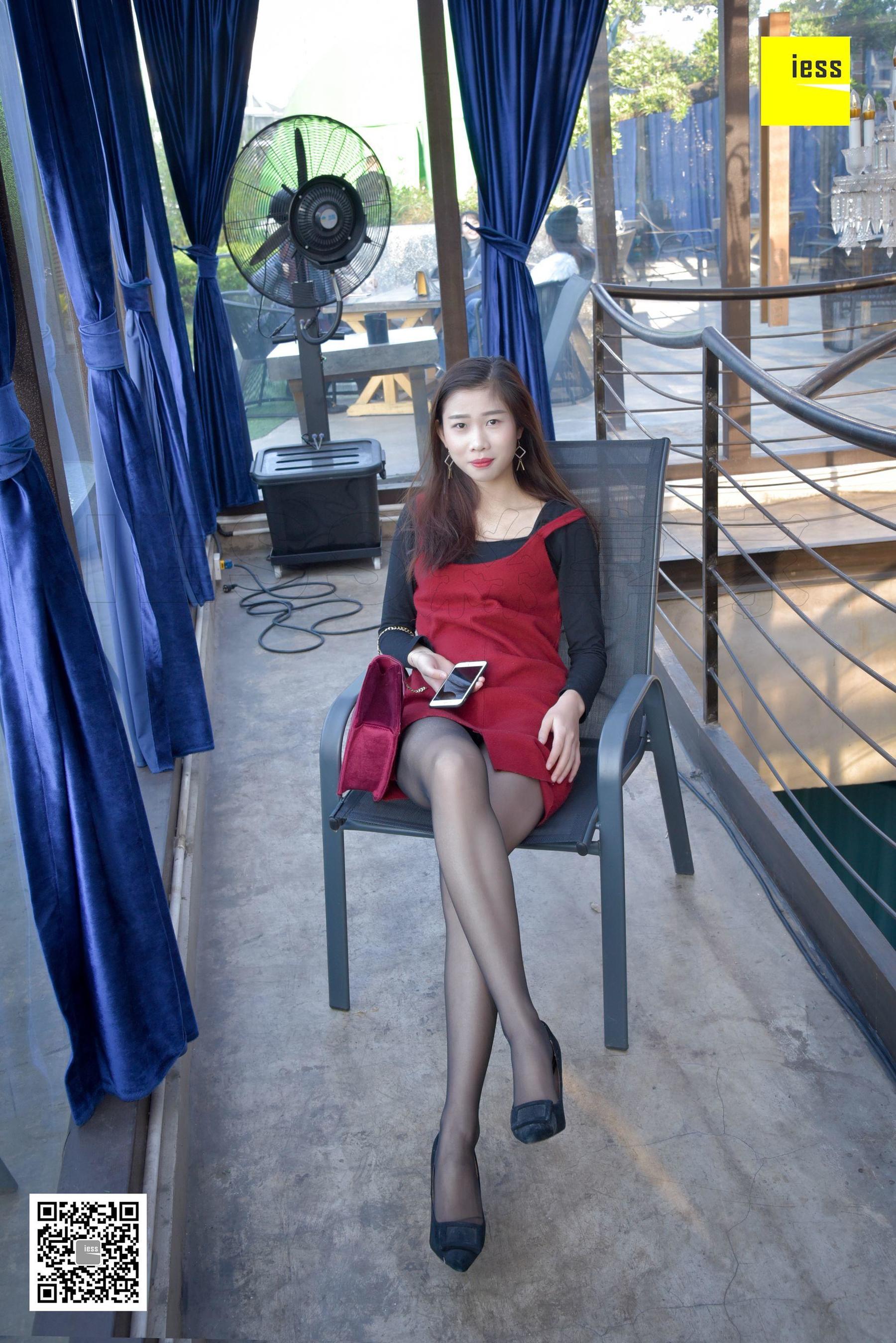 来来《连衣裙性感黑丝》[异思趣向IESS] 丝享家174 写真集