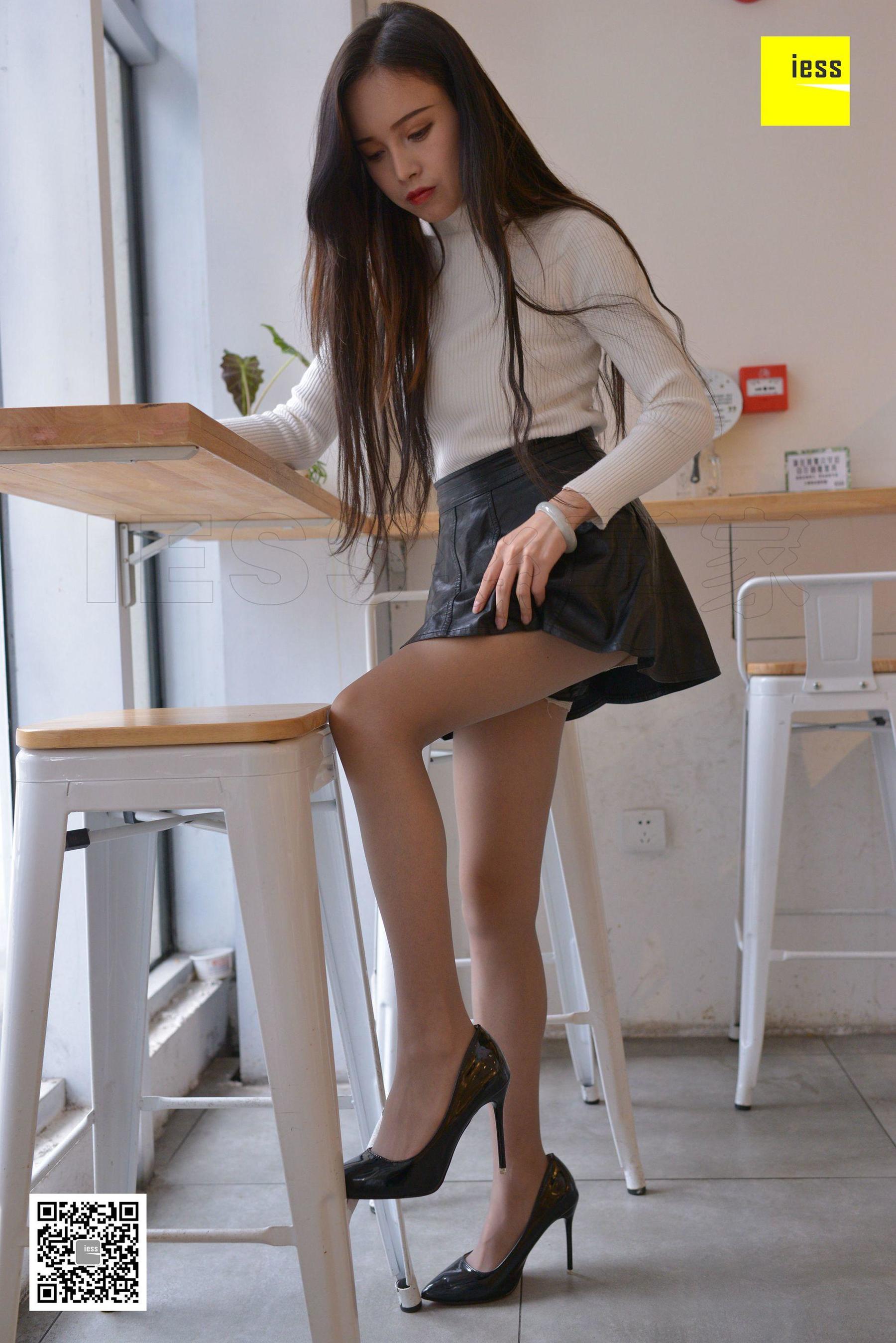 小羽《网红的皮裙超高跟》[异思趣向IESS] 丝享家175 写真集