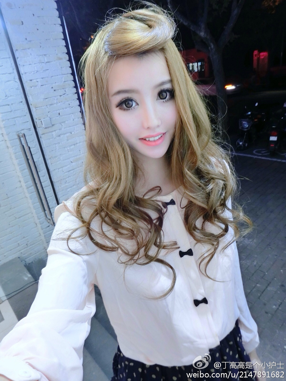 嫩模丁高高是个小护士性感自拍美图微博写真150P