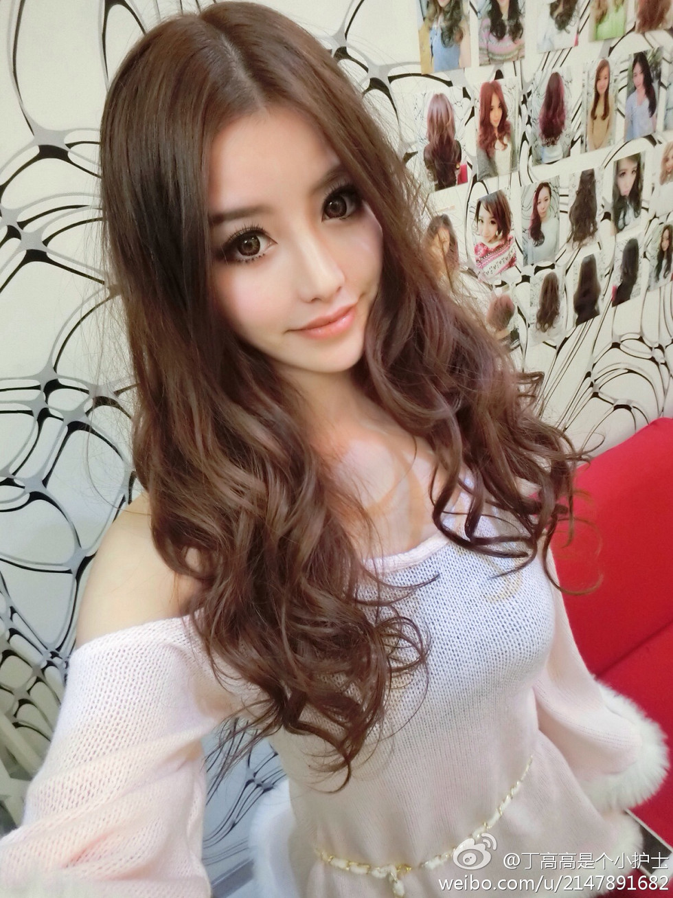 嫩模丁高高是个小护士性感自拍美图微博写真150P