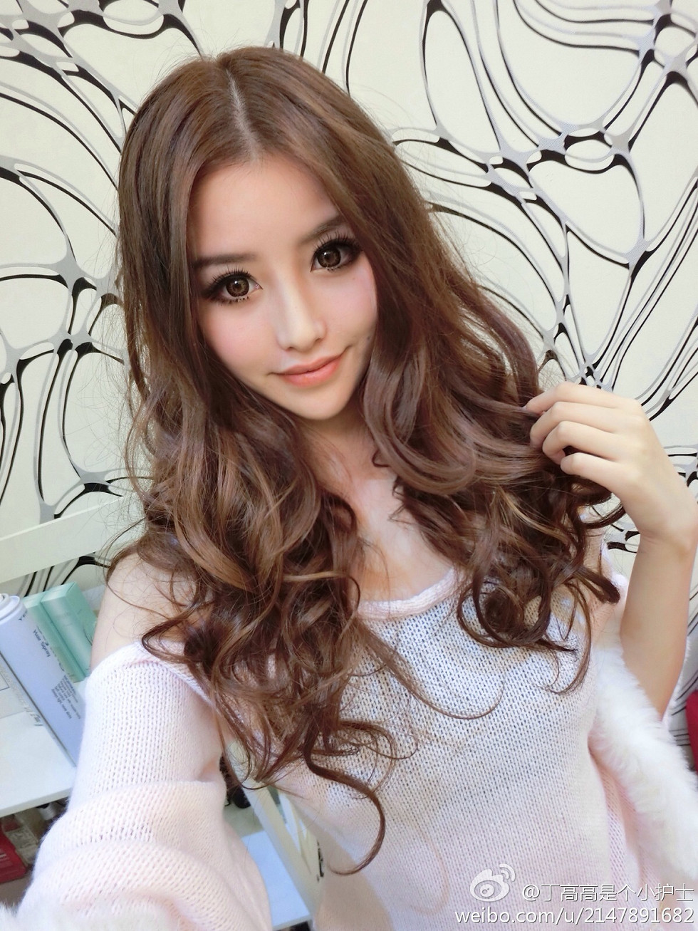 嫩模丁高高是个小护士性感自拍美图微博写真150P