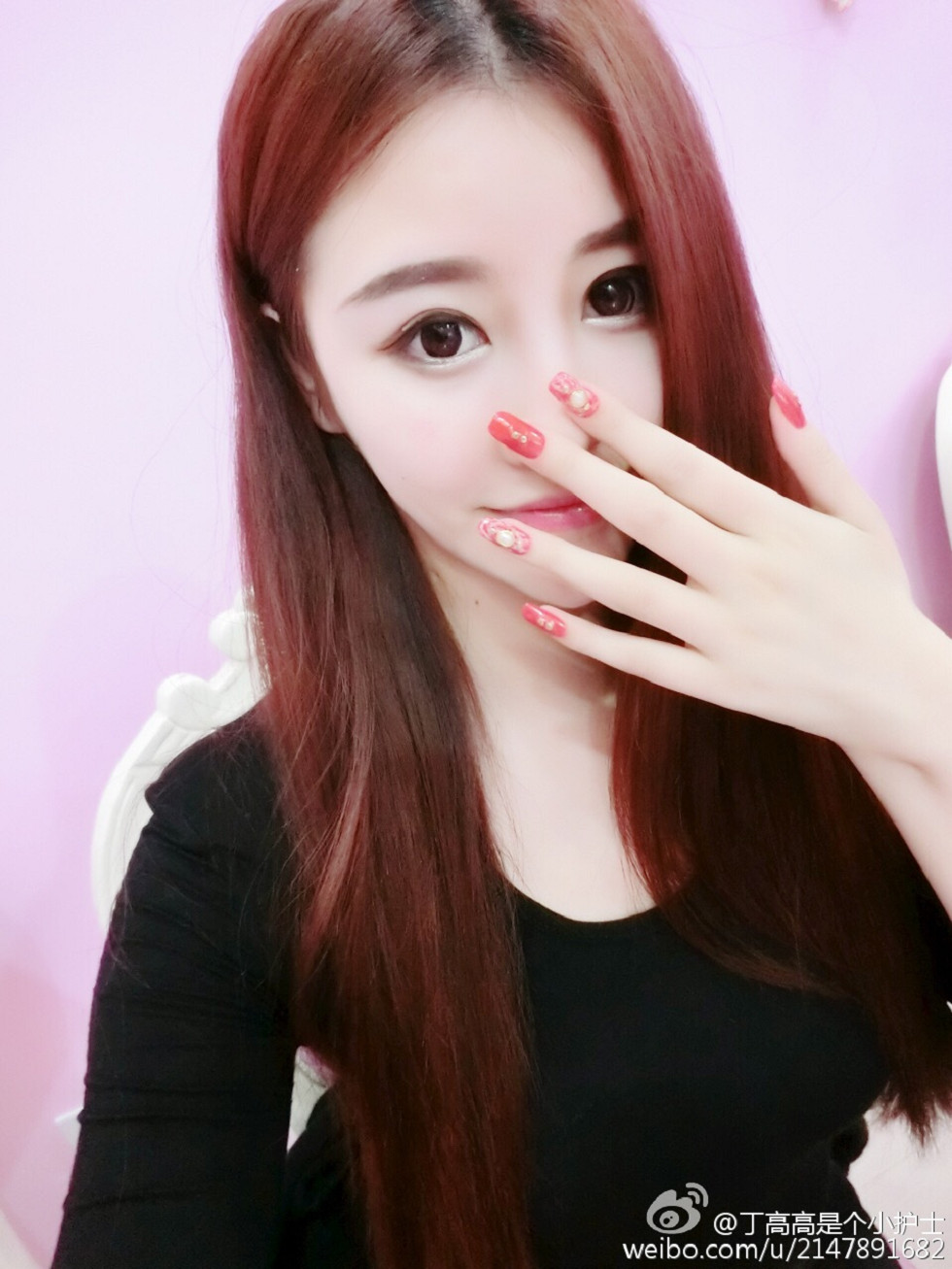 嫩模丁高高是个小护士性感自拍美图微博写真150P