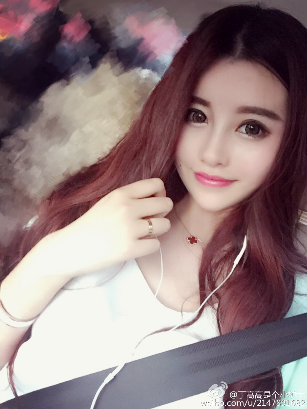 嫩模丁高高是个小护士性感自拍美图微博写真150P