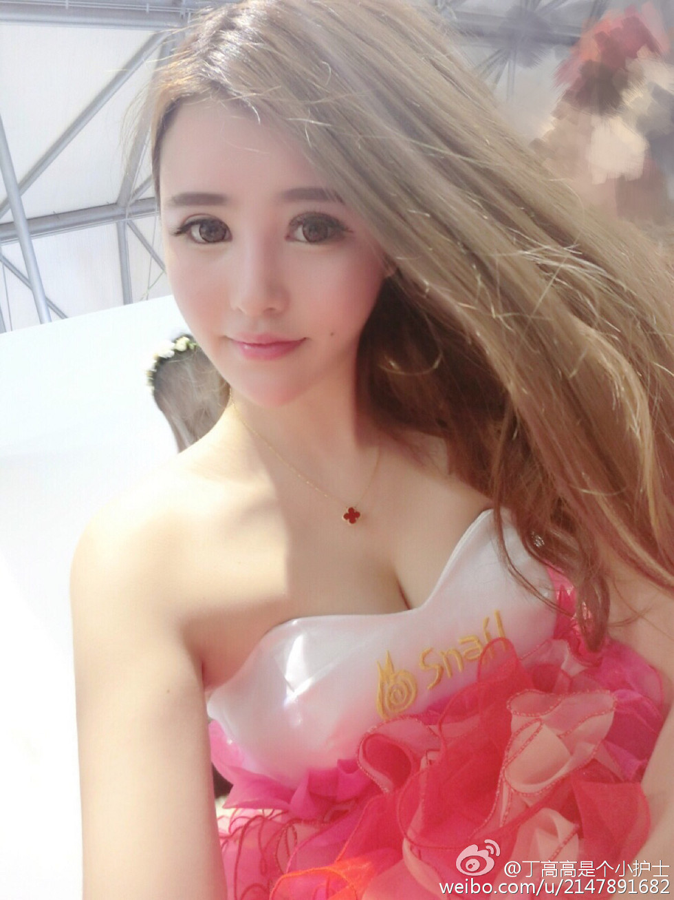 嫩模丁高高是个小护士性感自拍美图微博写真150P