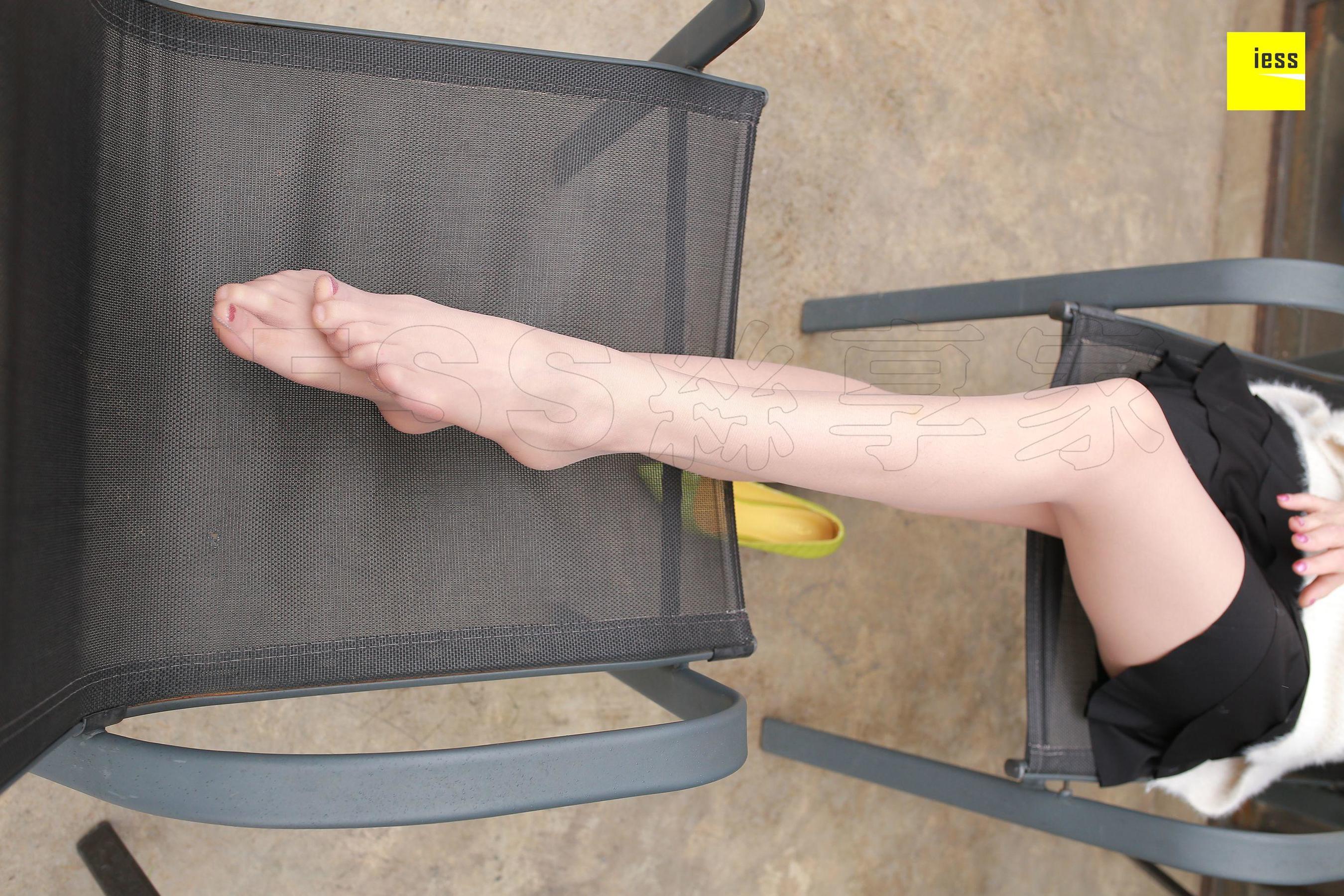 双双《御姐双双长腿杀》 [异思趣向IESS] 丝享家210 写真集