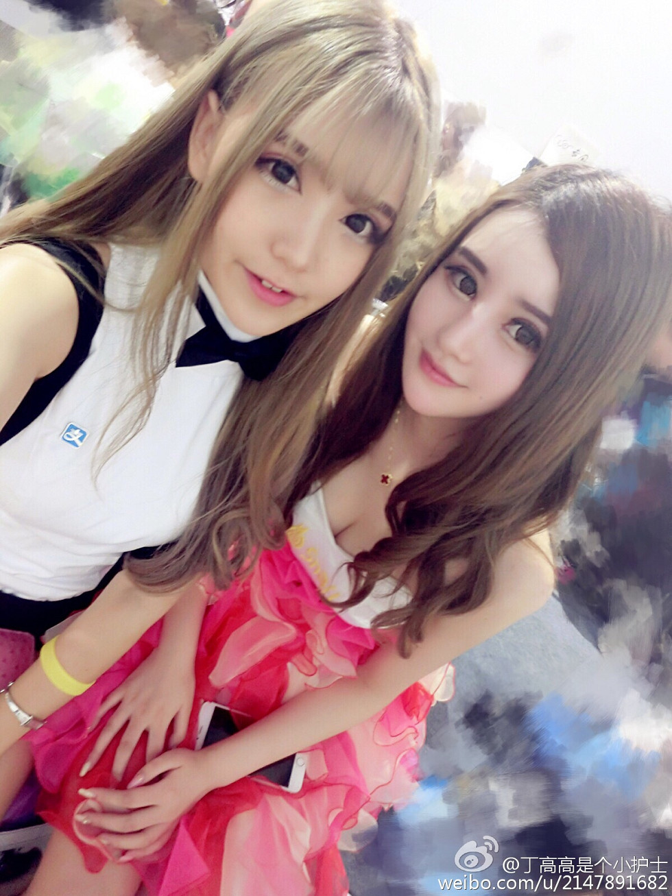 嫩模丁高高是个小护士性感自拍美图微博写真150P