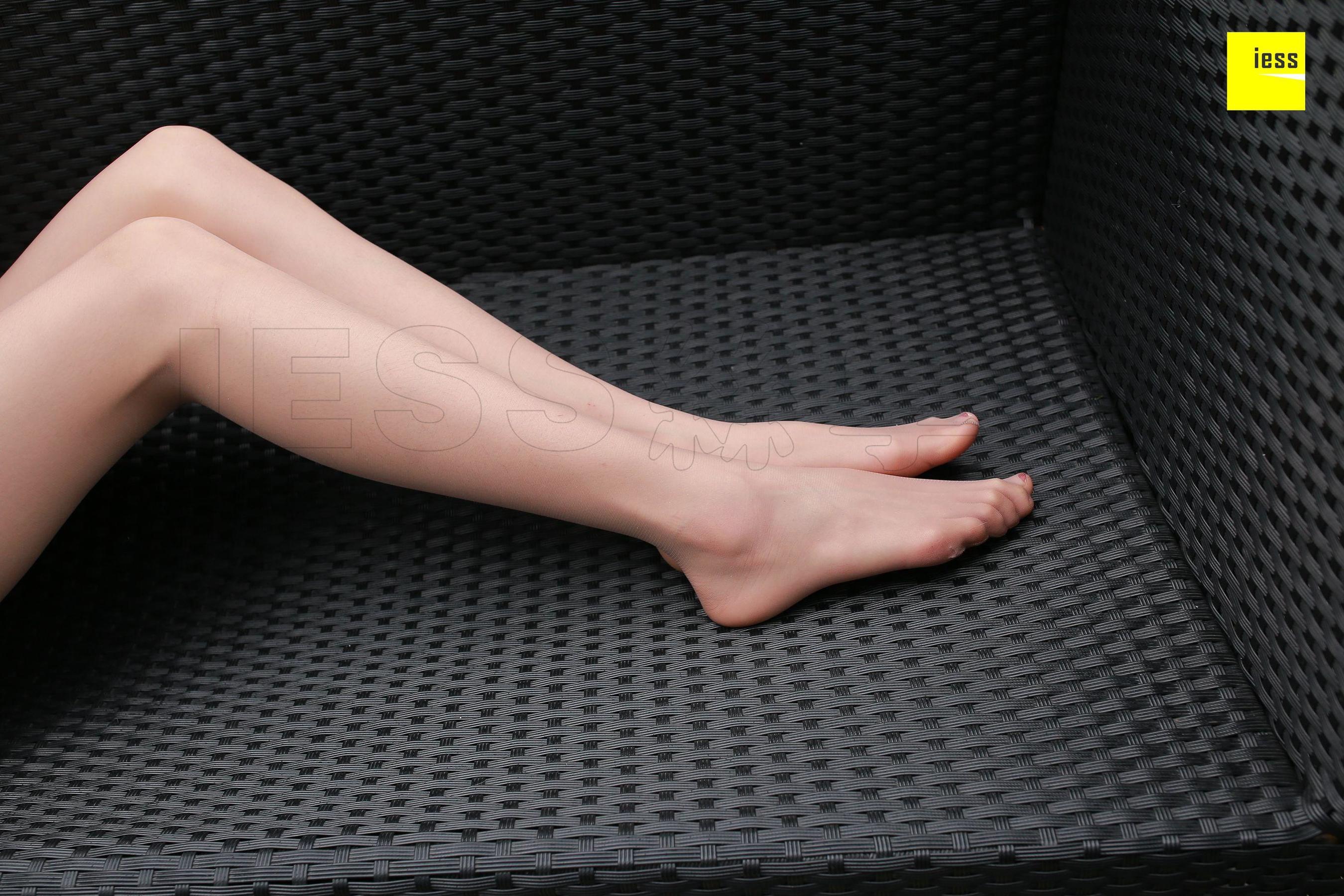 双双《御姐双双长腿杀》 [异思趣向IESS] 丝享家210 写真集