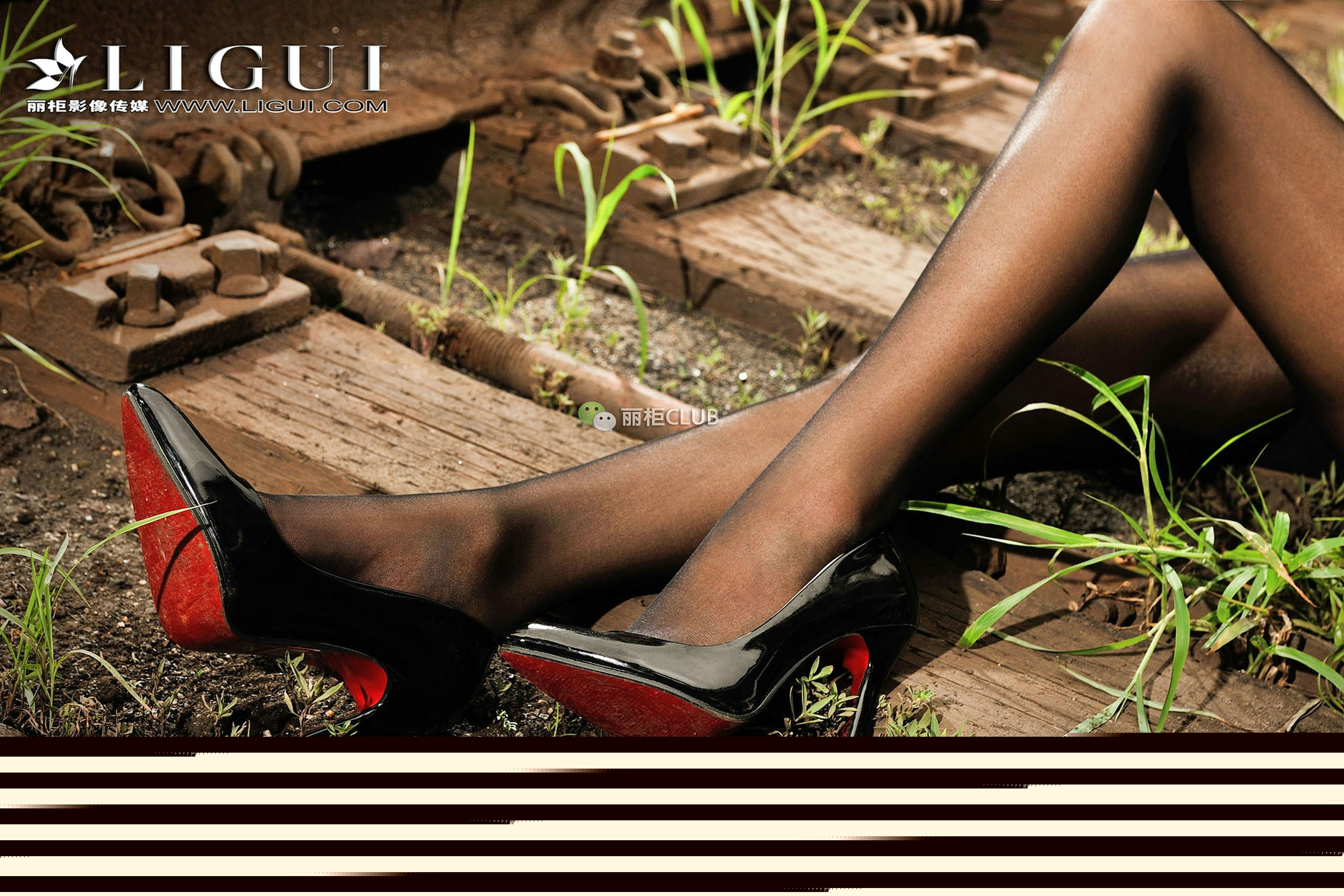 Model 笑笑《废旧火车道黑丝美脚》 [丽柜Ligui] 写真集