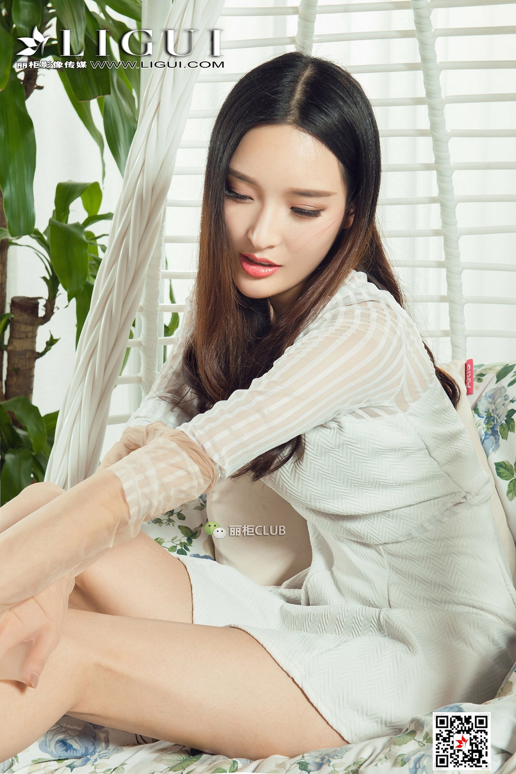 Mode 足模雪糕《吊篮椅丝足》 [丽柜Ligui] 写真集