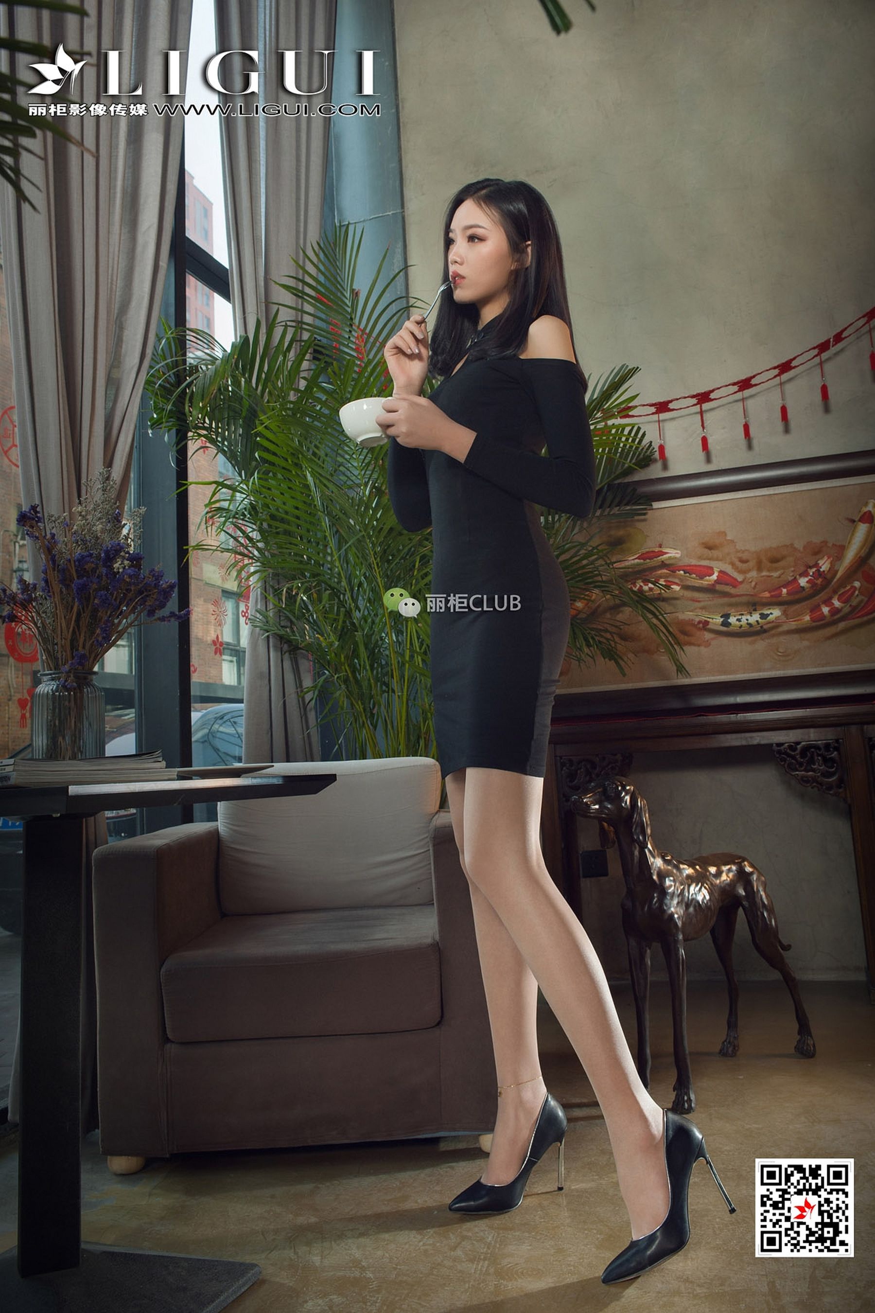 腿模敏儿《OL肉丝高跟》 [丽柜Ligui] 写真集