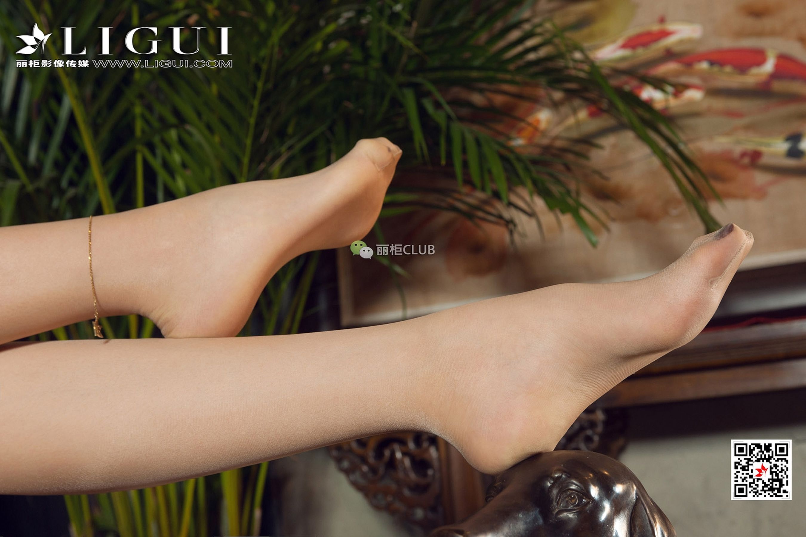 腿模敏儿《OL肉丝高跟》 [丽柜Ligui] 写真集