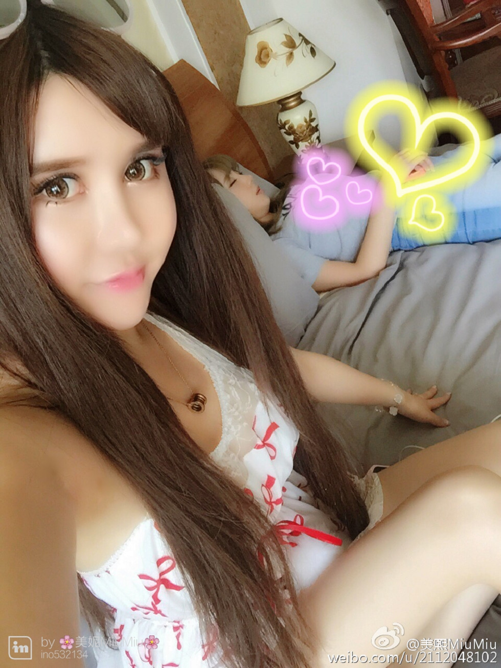 混血嫩模美熙MiuMiu完美身材火辣喷血大尺度微博写真456P