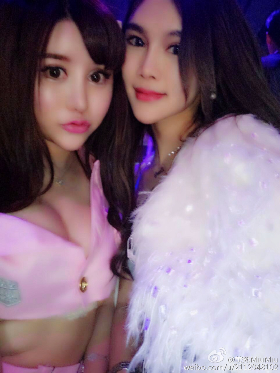 混血嫩模美熙MiuMiu完美身材火辣喷血大尺度微博写真456P