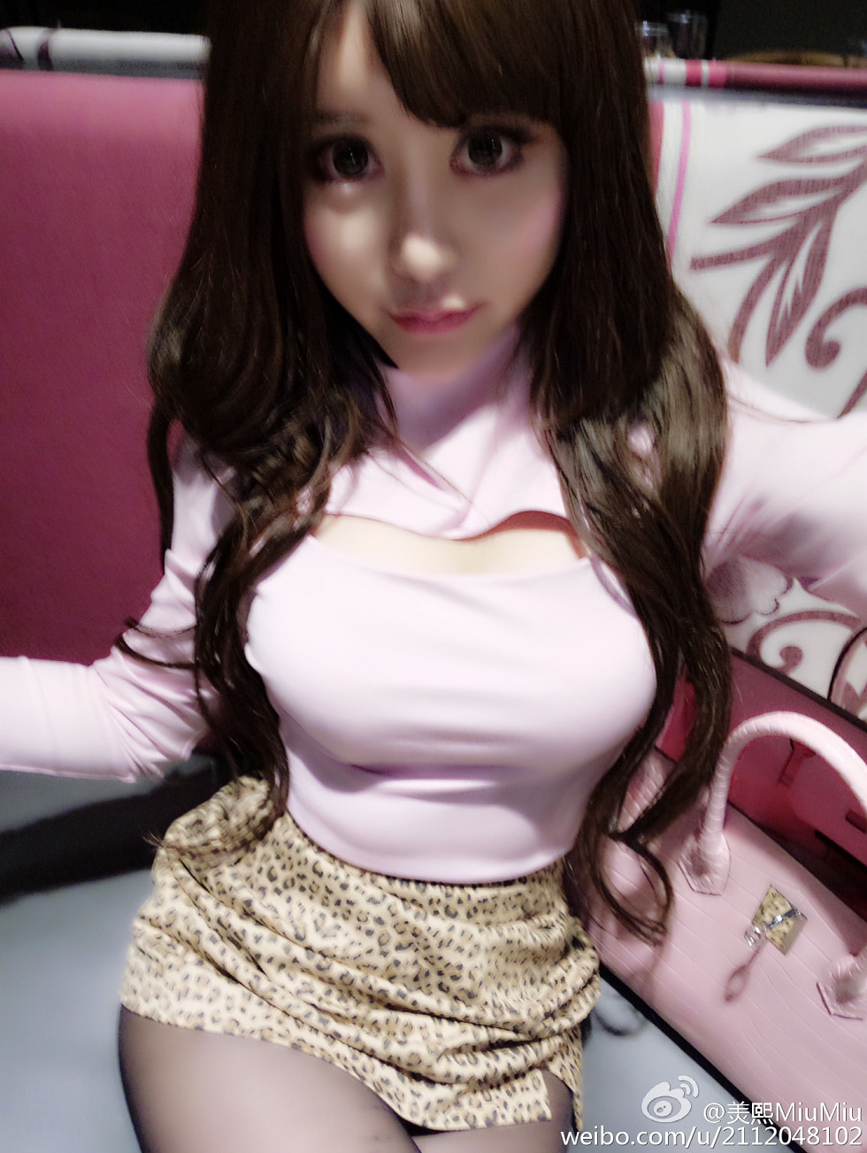 混血嫩模美熙MiuMiu完美身材火辣喷血大尺度微博写真456P