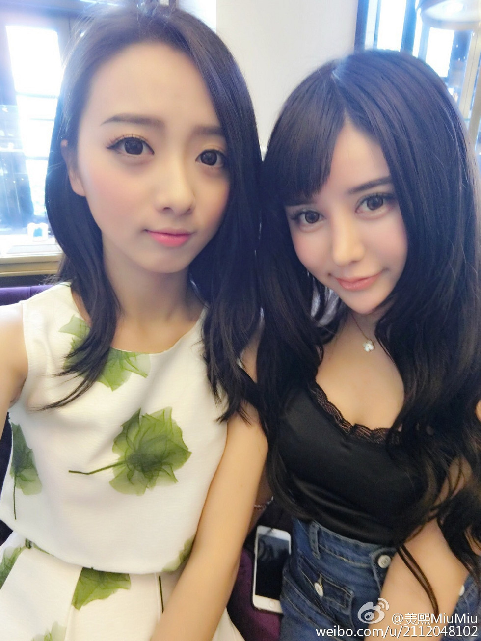 混血嫩模美熙MiuMiu完美身材火辣喷血大尺度微博写真456P