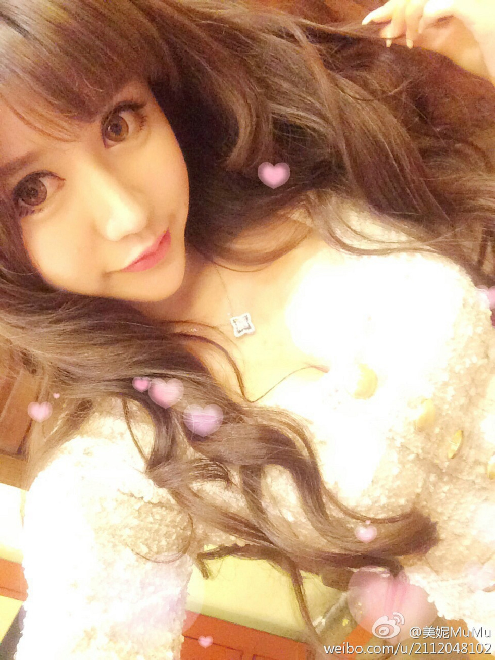 混血嫩模美熙MiuMiu完美身材火辣喷血大尺度微博写真456P