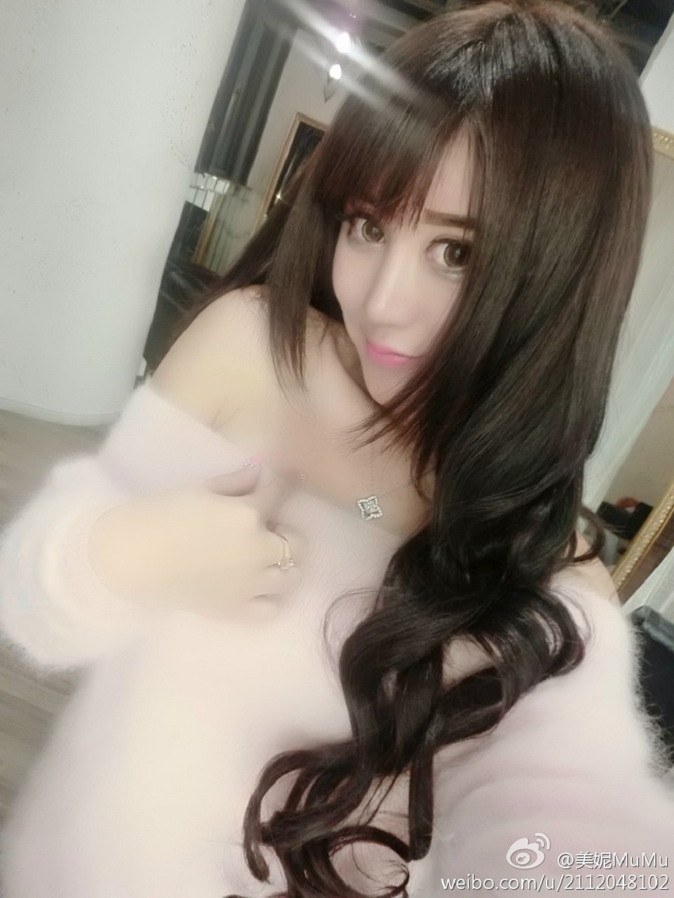 混血嫩模美熙MiuMiu完美身材火辣喷血大尺度微博写真456P