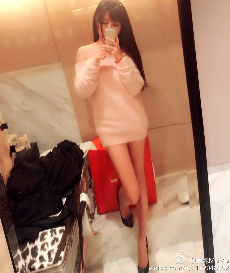 混血嫩模美熙MiuMiu完美身材火辣喷血大尺度微博写真456P