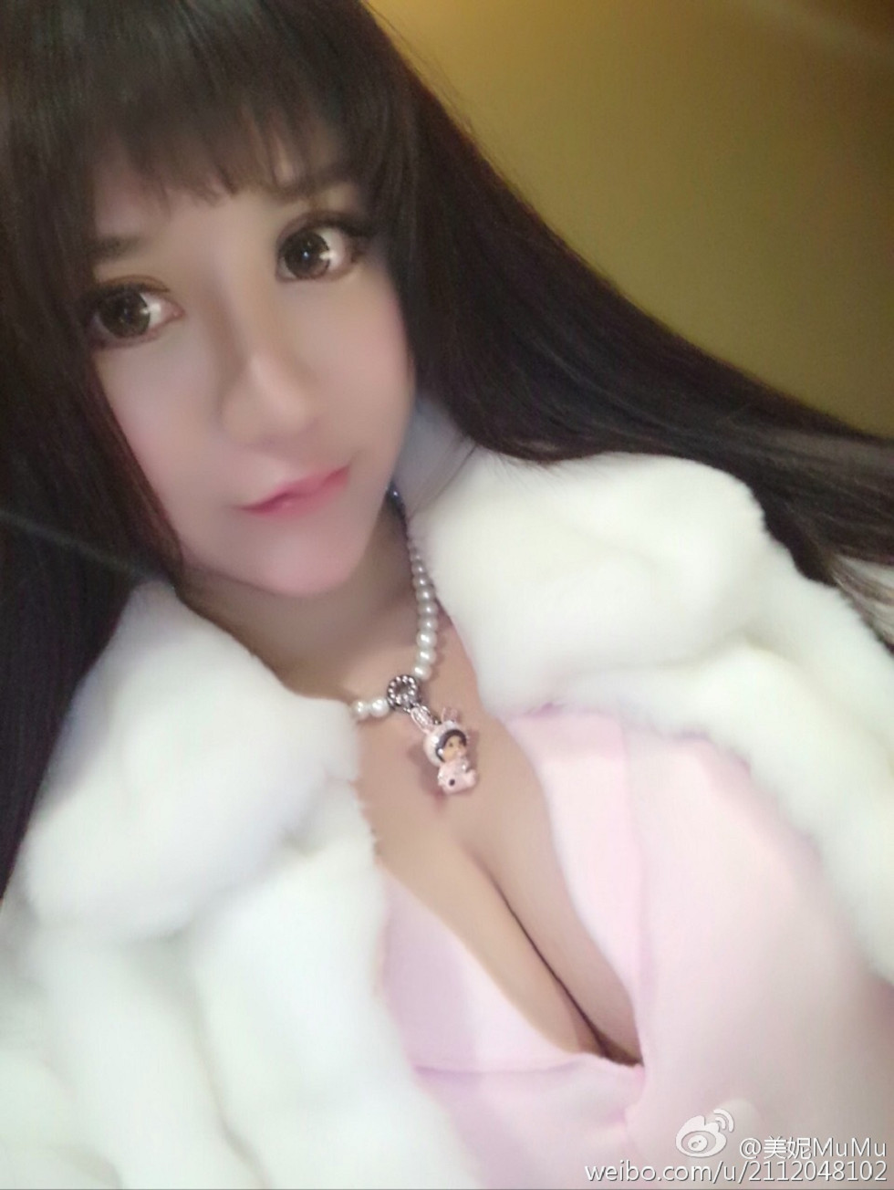 混血嫩模美熙MiuMiu完美身材火辣喷血大尺度微博写真456P