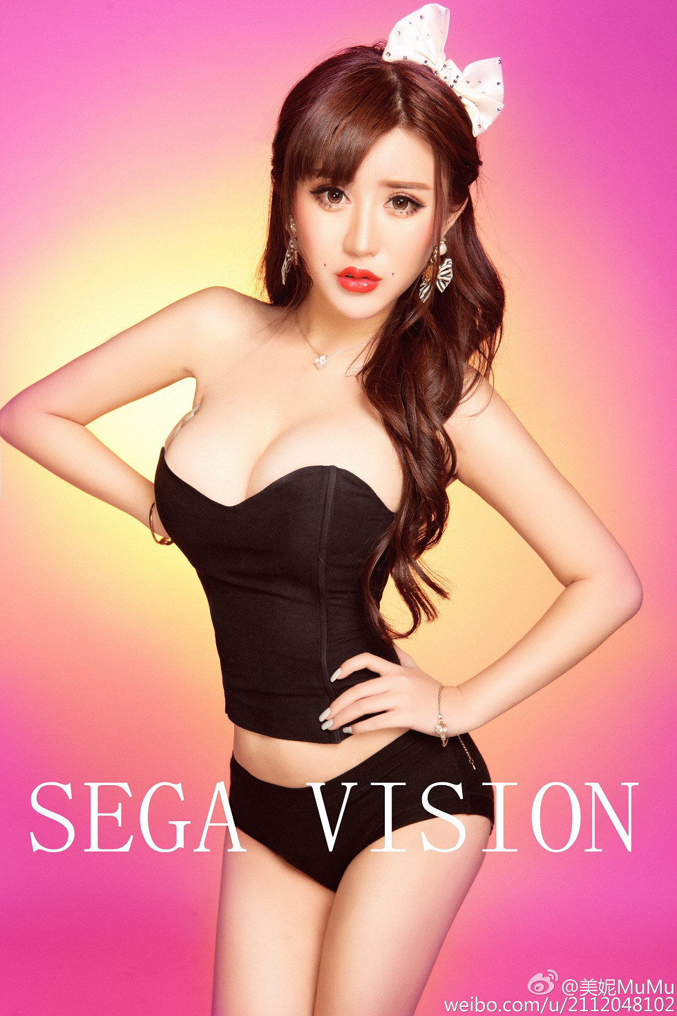混血嫩模美熙MiuMiu完美身材火辣喷血大尺度微博写真456P
