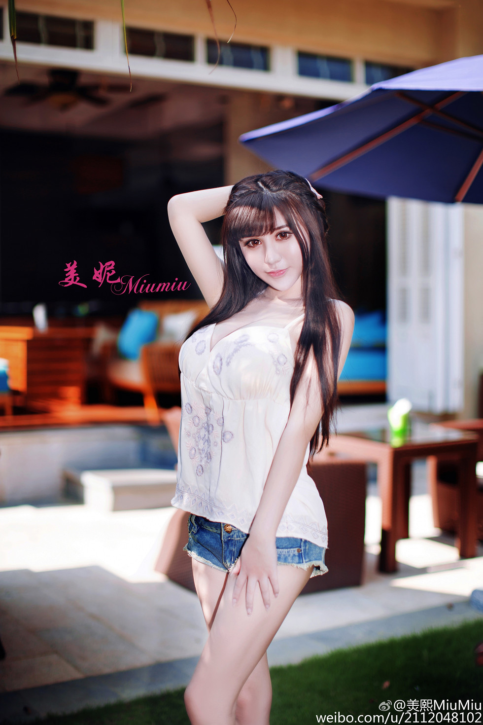 混血嫩模美熙MiuMiu完美身材火辣喷血大尺度微博写真456P