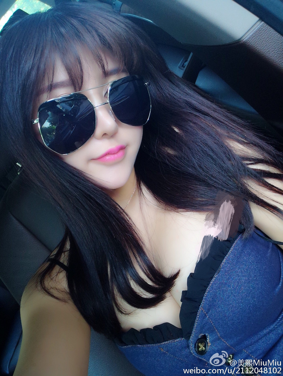 混血嫩模美熙MiuMiu完美身材火辣喷血大尺度微博写真456P