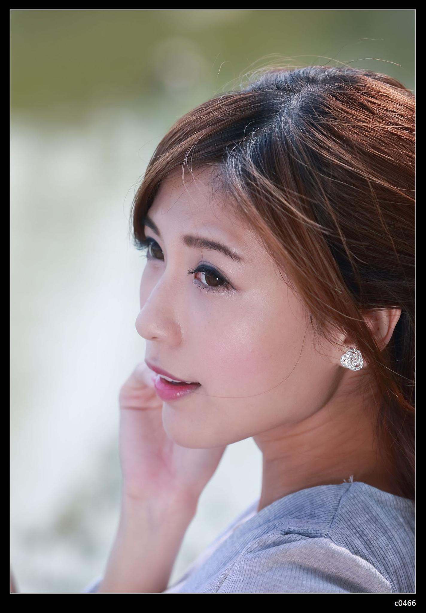 [台湾正妹] Agant小静 NTU外拍黑丝赏 写真集