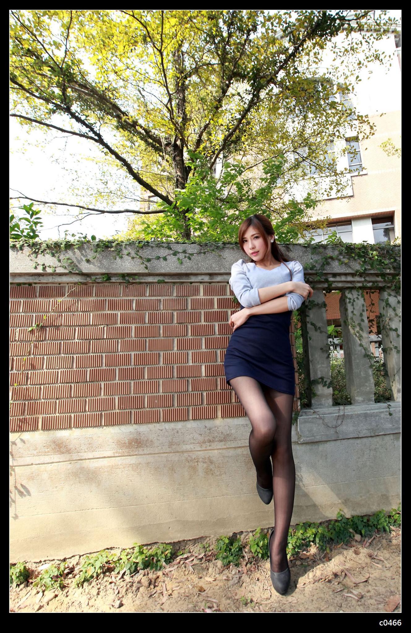 [台湾正妹] Agant小静 NTU外拍黑丝赏 写真集