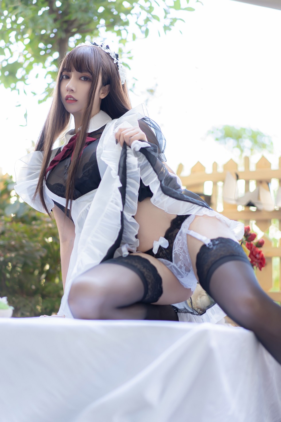 黑色薄纱女仆装妹子私房黑色内衣配白色蕾丝内裤惹火诱惑写真49P