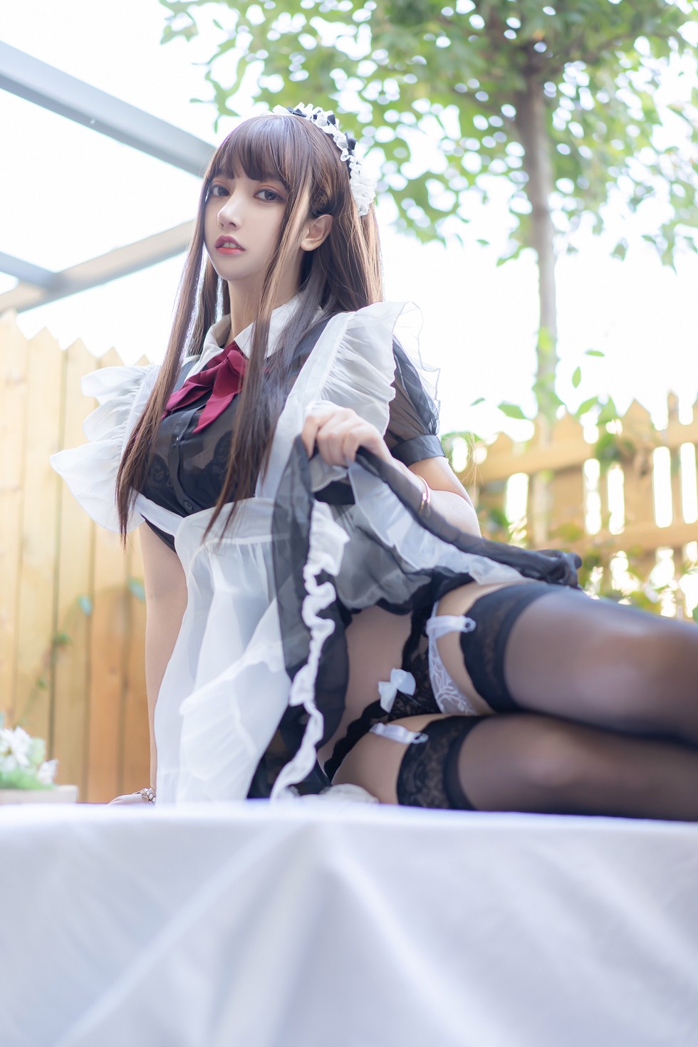 黑色薄纱女仆装妹子私房黑色内衣配白色蕾丝内裤惹火诱惑写真49P