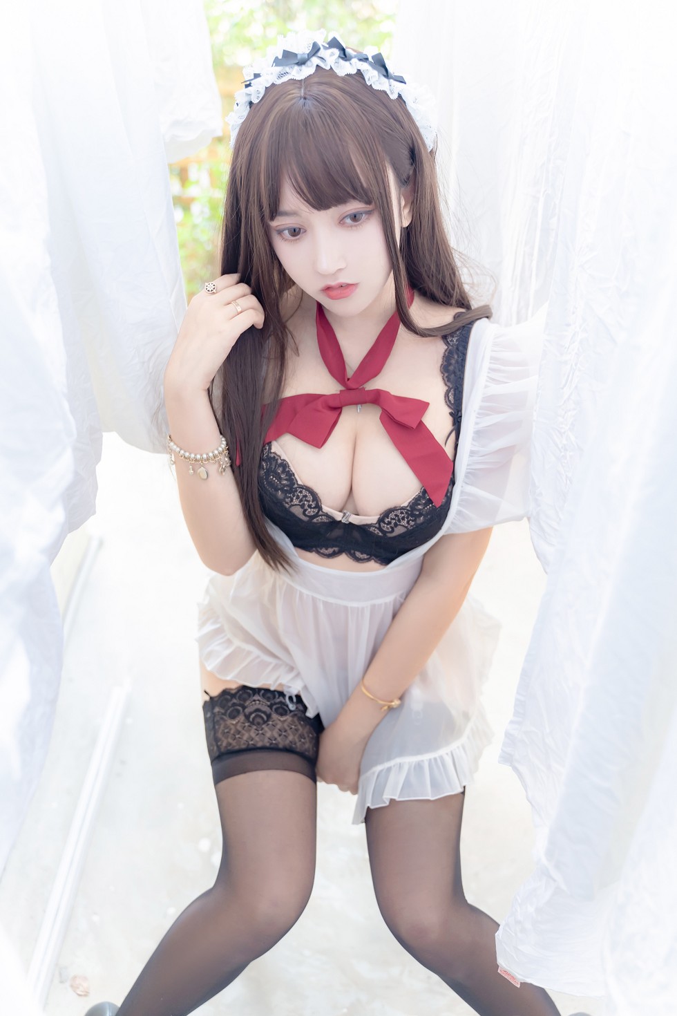 黑色薄纱女仆装妹子私房黑色内衣配白色蕾丝内裤惹火诱惑写真49P