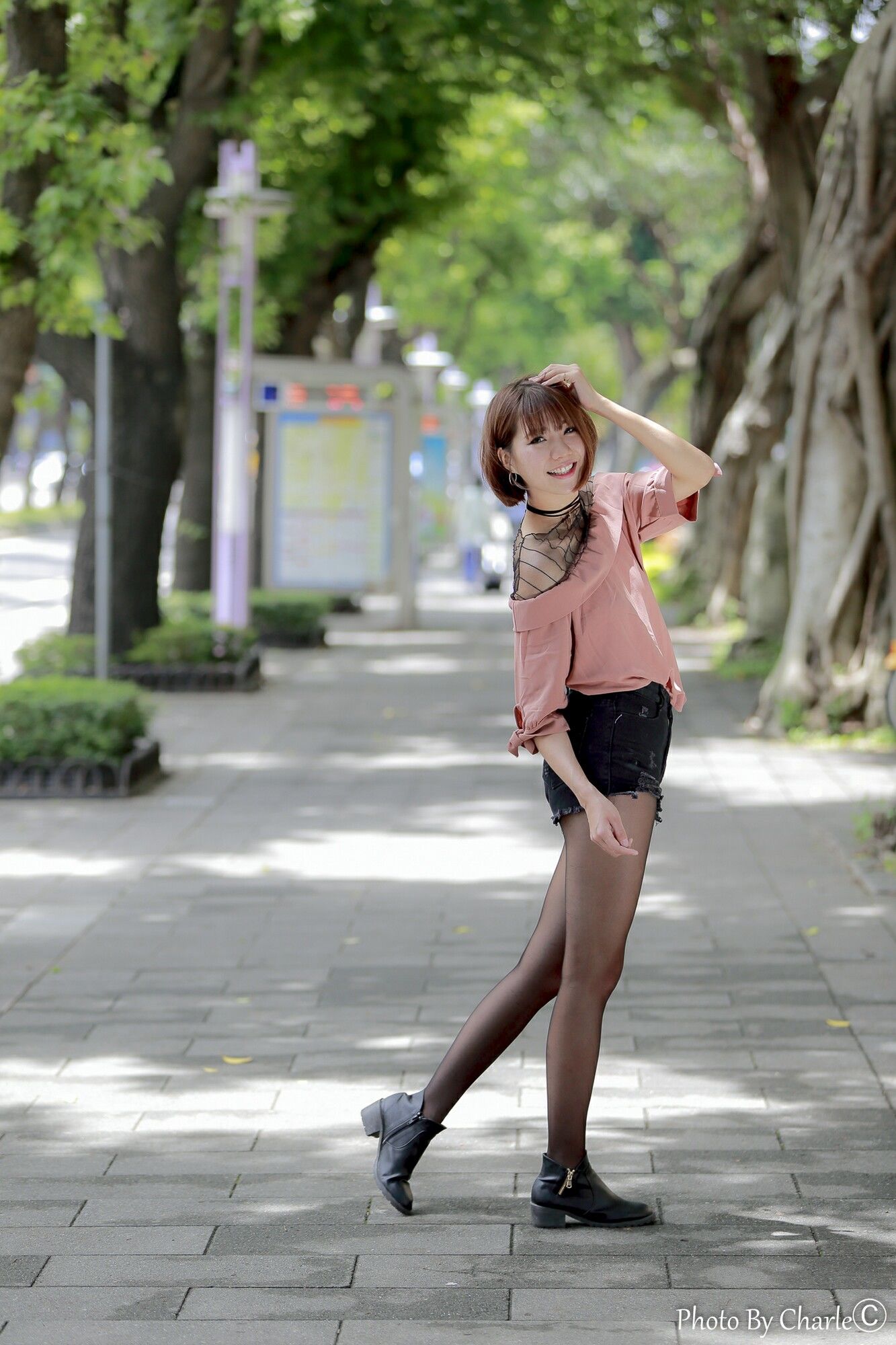 [台湾网红美女] 黄竹宣《圓山花博外拍》 写真集