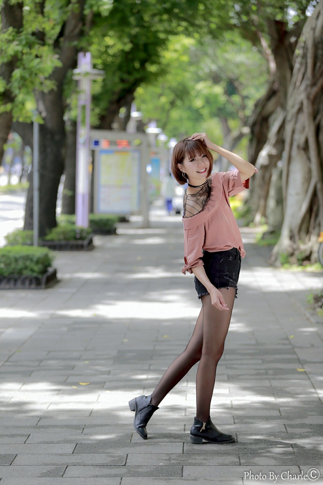 [台湾网红美女] 黄竹宣《圓山花博外拍》 写真集