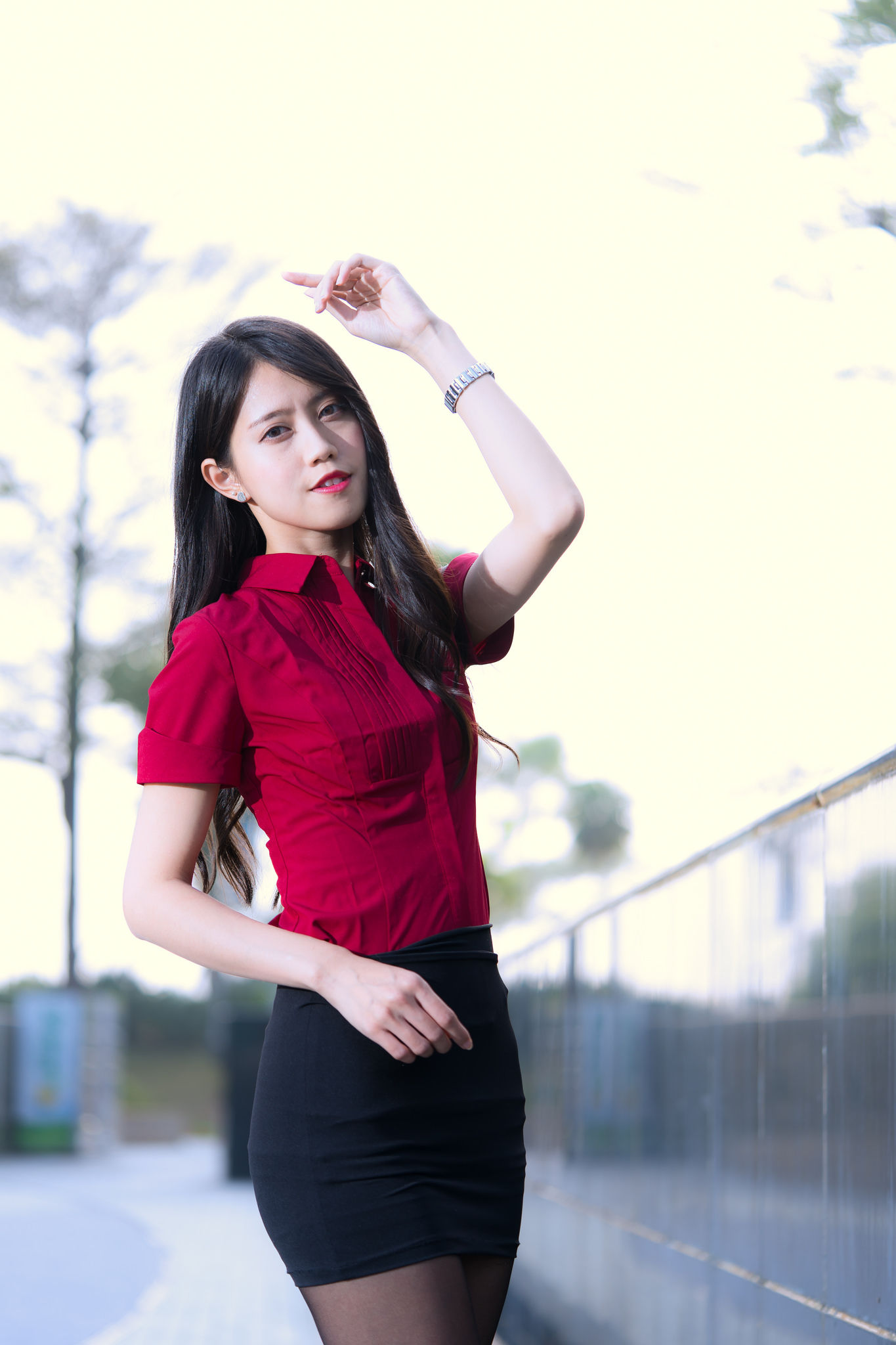 [台湾网红美女] Candy宝儿《夢時代黑丝街拍》 写真集