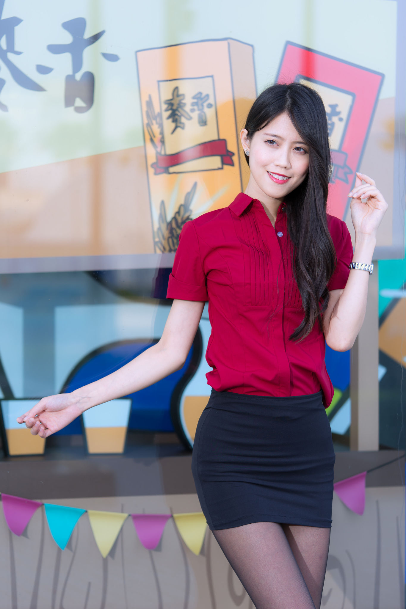 [台湾网红美女] Candy宝儿《夢時代黑丝街拍》 写真集