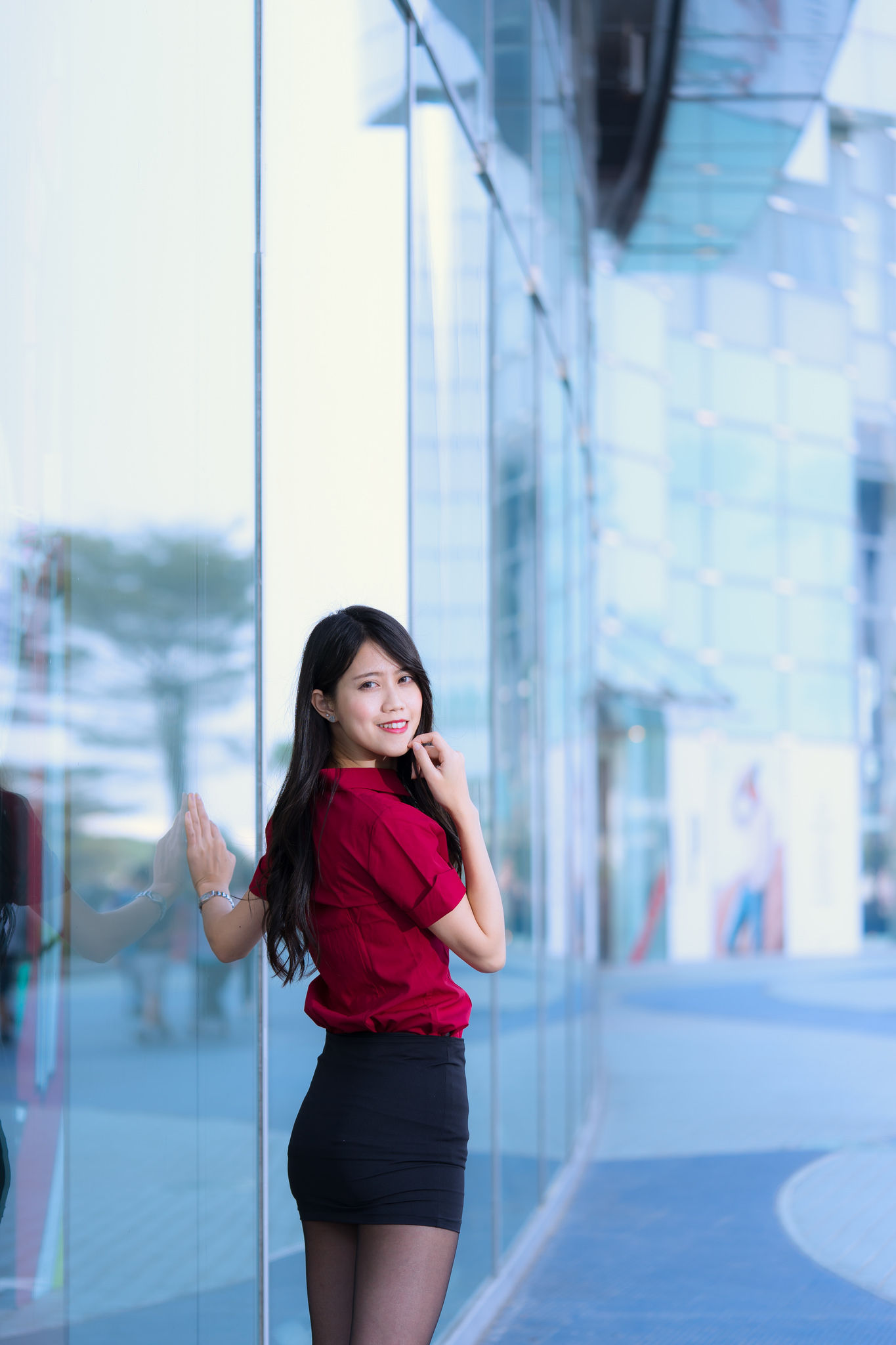 [台湾网红美女] Candy宝儿《夢時代黑丝街拍》 写真集