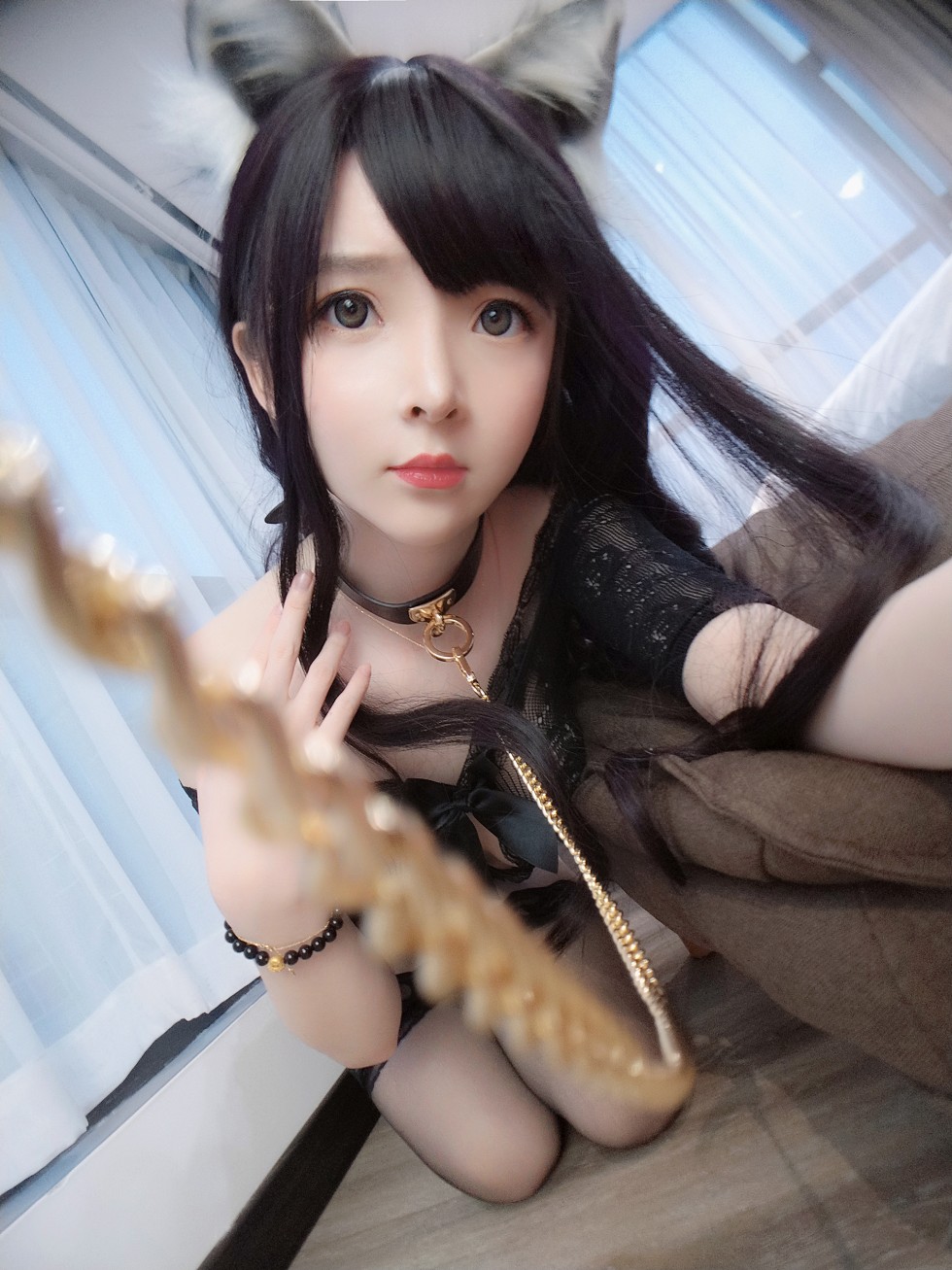 知名动漫博主一小央泽黑狐姐姐主题私房黑色蕾丝情趣内衣惹火写真80P