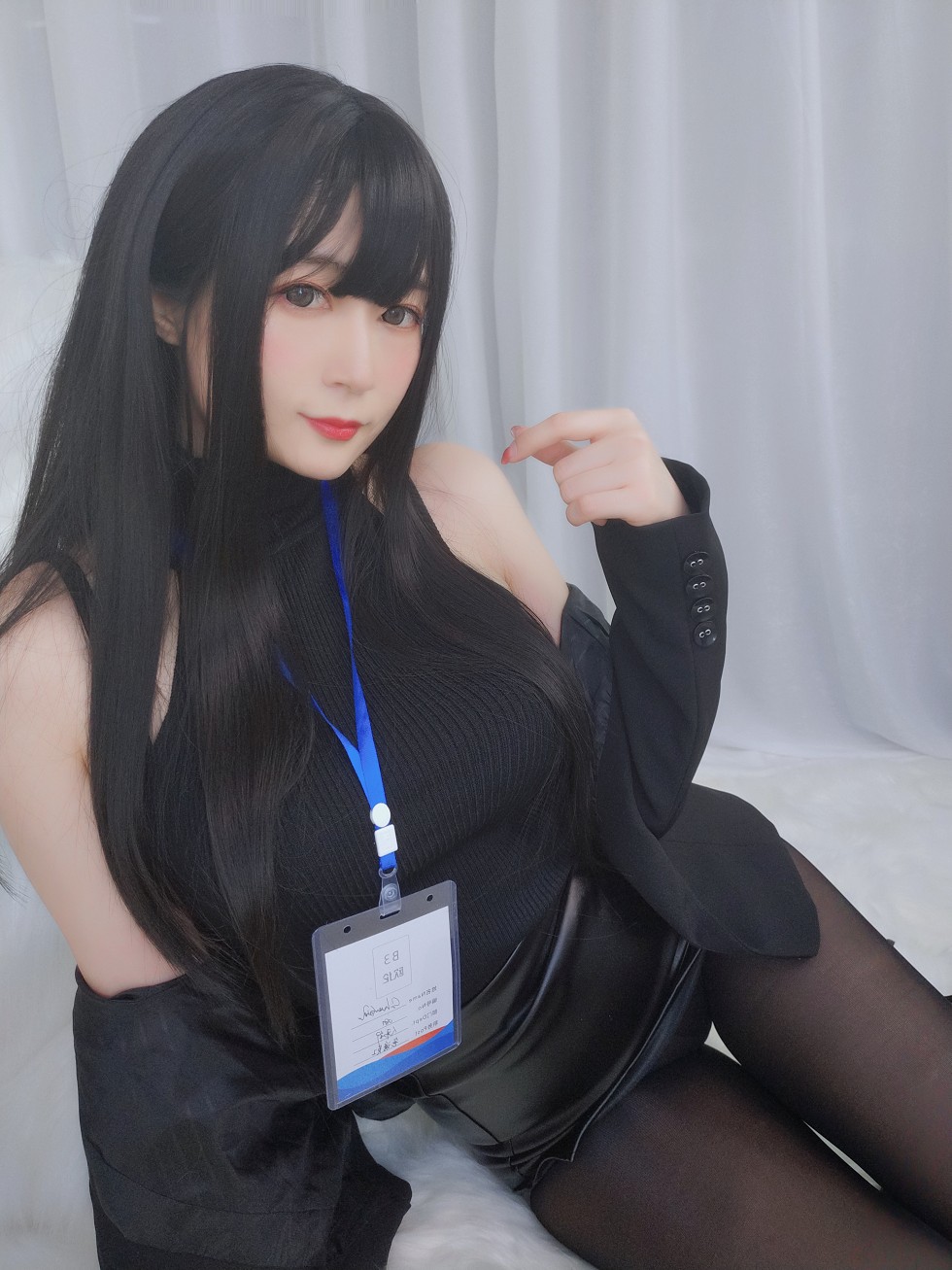 网红美女白银职场新人套主题私房开档黑丝裤袜秀翘臀撩人诱惑写真118P