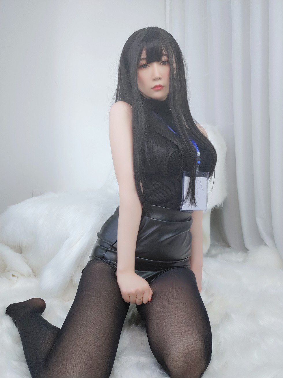 网红美女白银职场新人套主题私房开档黑丝裤袜秀翘臀撩人诱惑写真118P