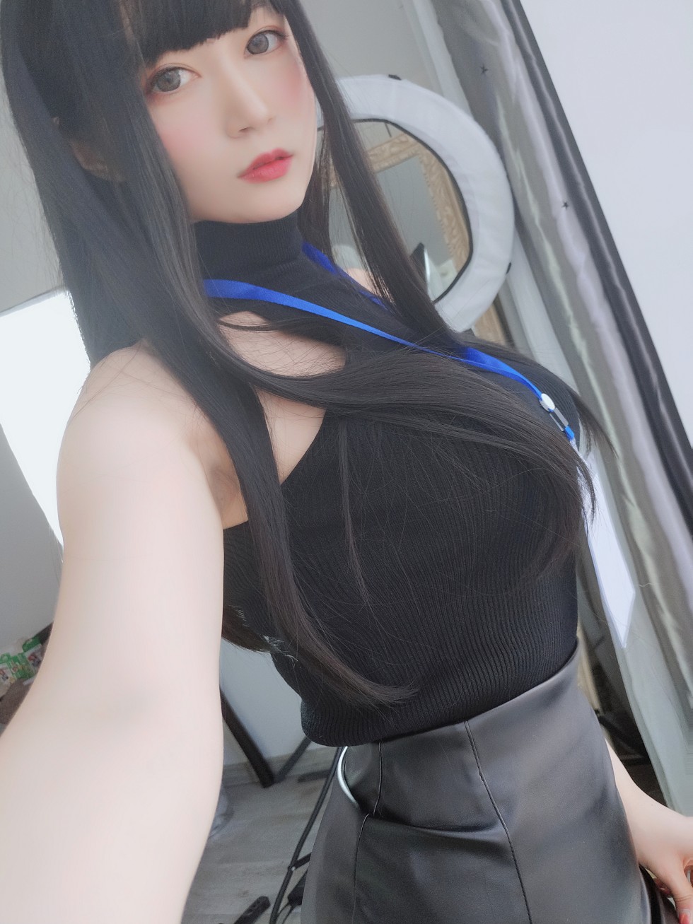 网红美女白银职场新人套主题私房开档黑丝裤袜秀翘臀撩人诱惑写真118P