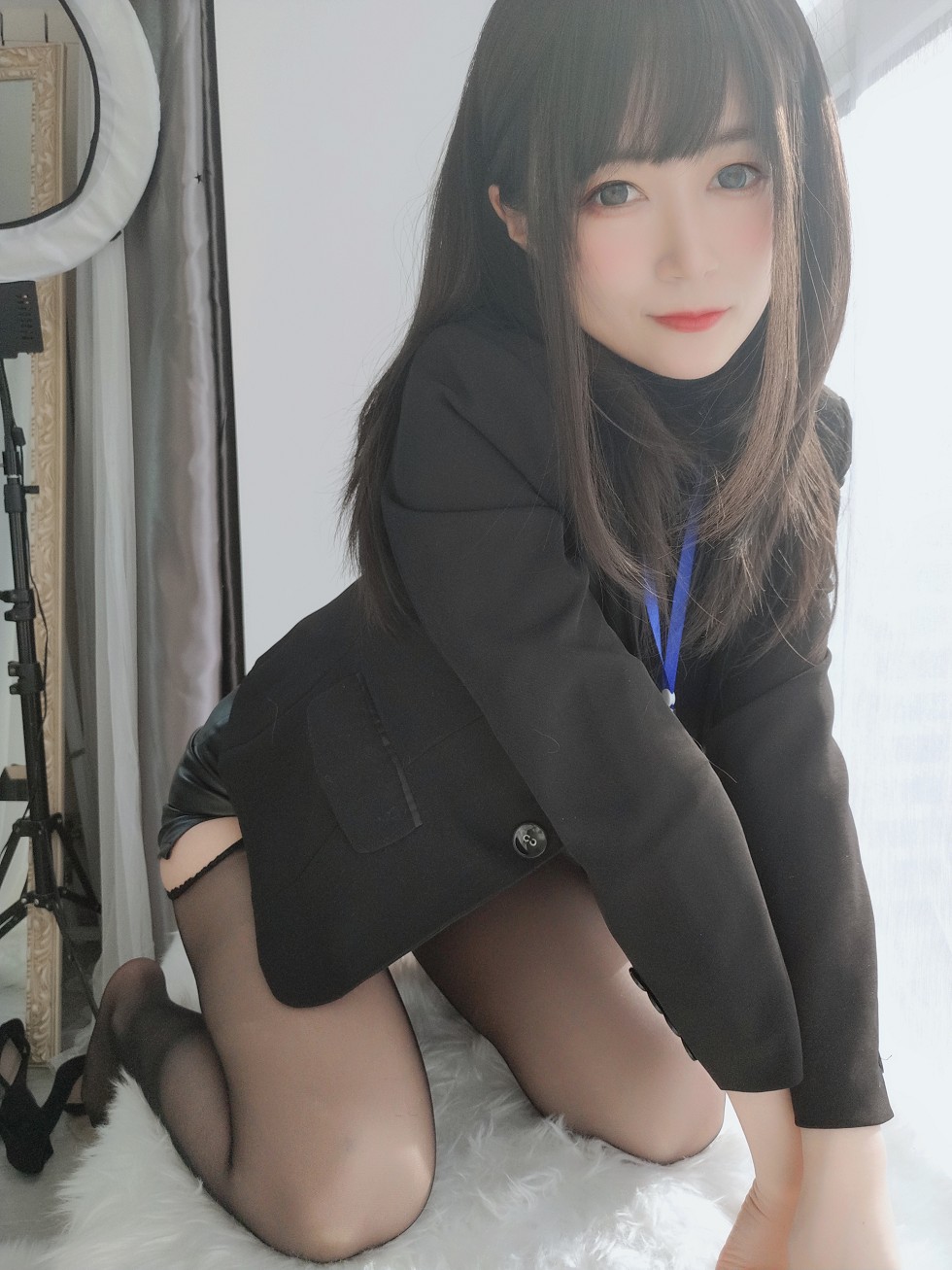 网红美女白银职场新人套主题私房开档黑丝裤袜秀翘臀撩人诱惑写真118P