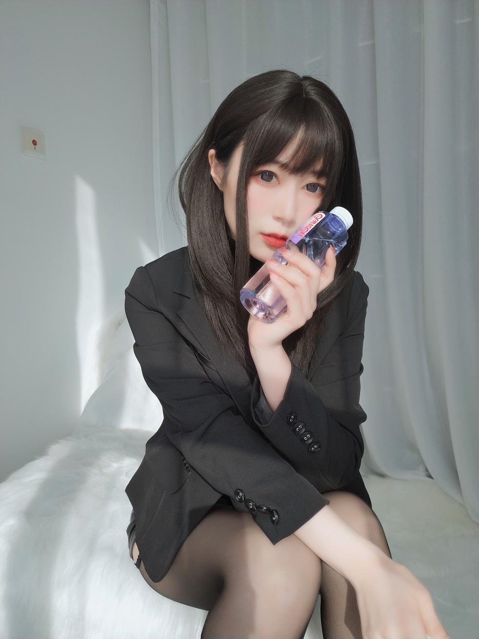 网红美女白银职场新人套主题私房开档黑丝裤袜秀翘臀撩人诱惑写真118P