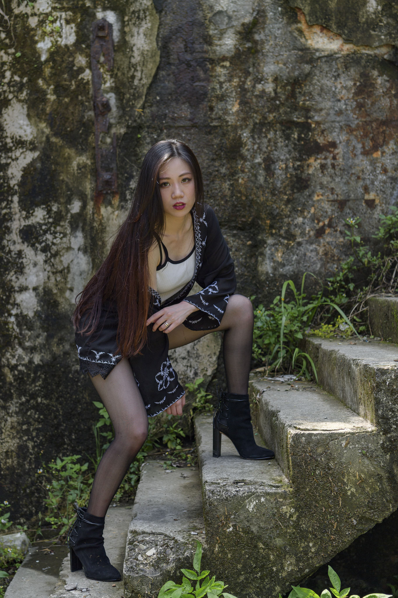 [台湾正妹] coco 阳光下的热裤黑丝 写真集