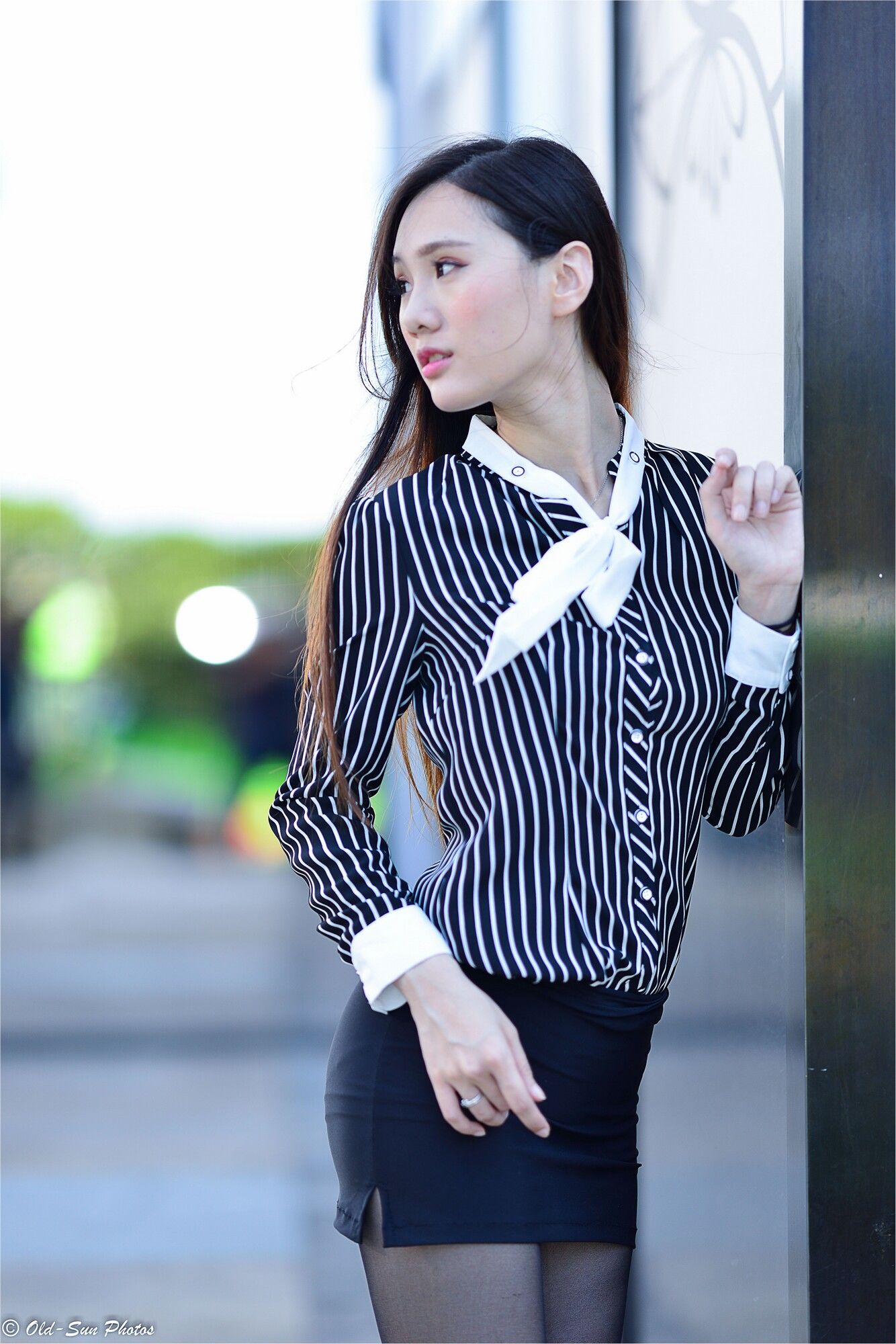 [台湾正妹] 张小米 - 黑丝OL女郎外拍 写真集