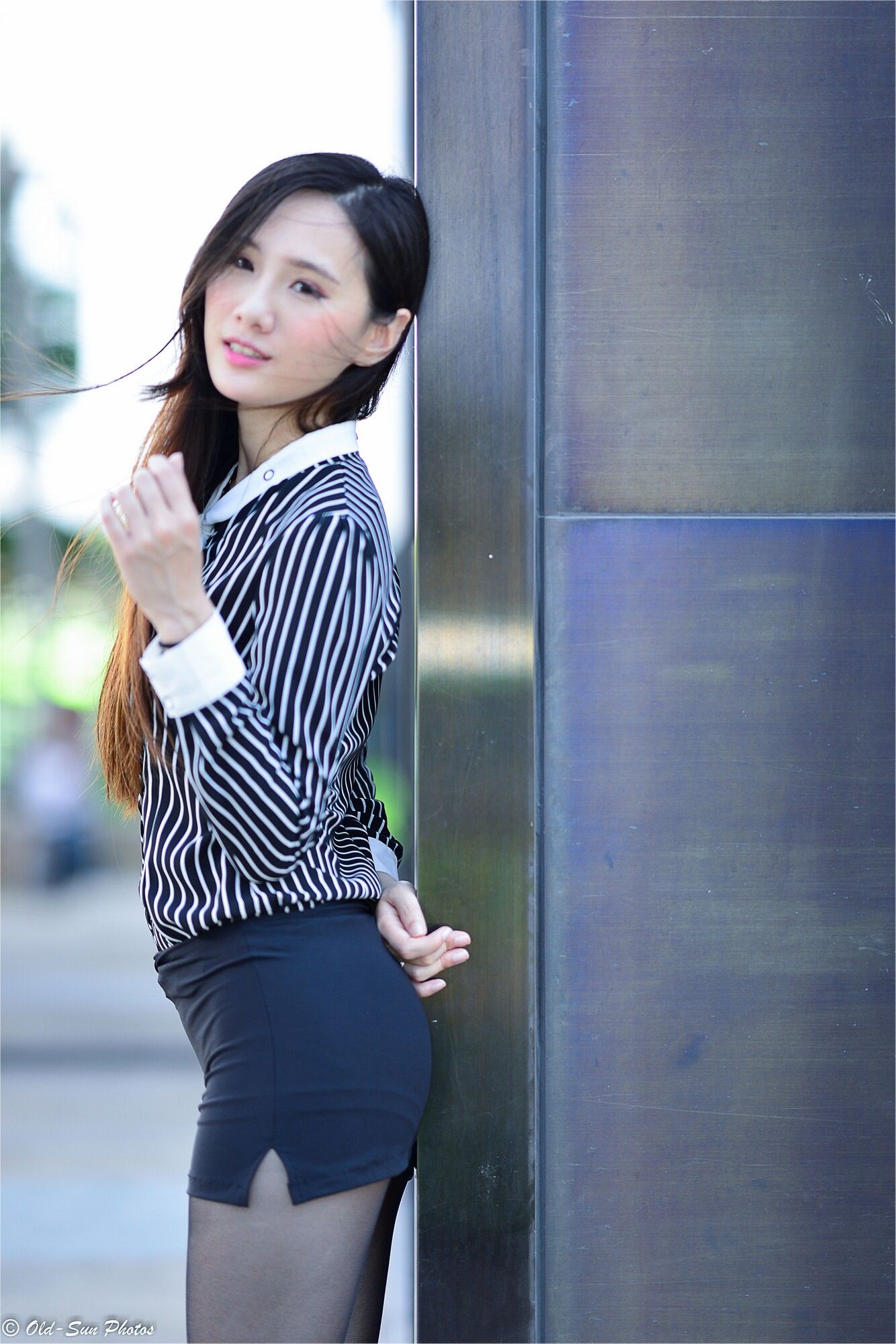 [台湾正妹] 张小米 - 黑丝OL女郎外拍 写真集