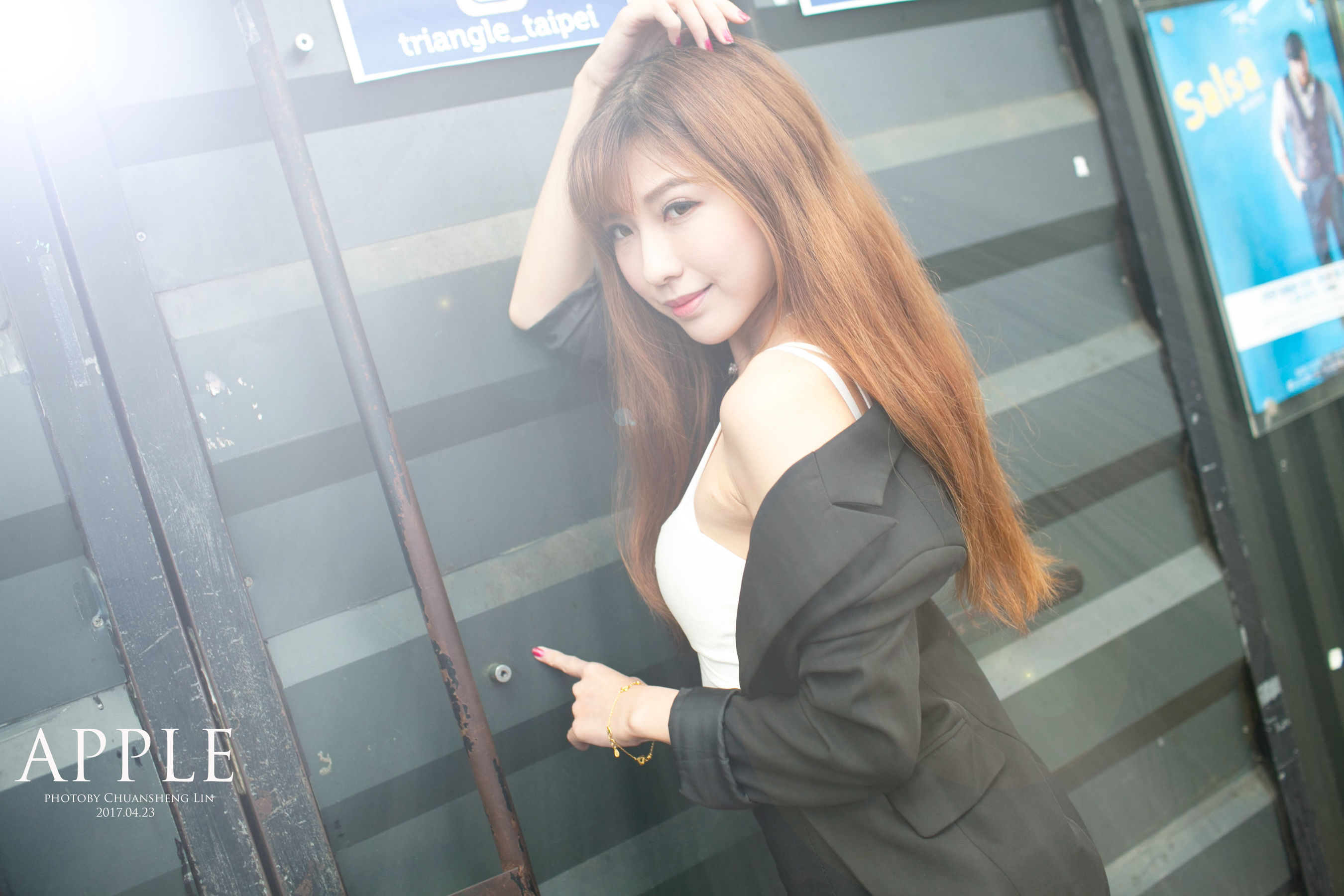 [台湾女神] 张闵净(小净) - OL外拍 写真集