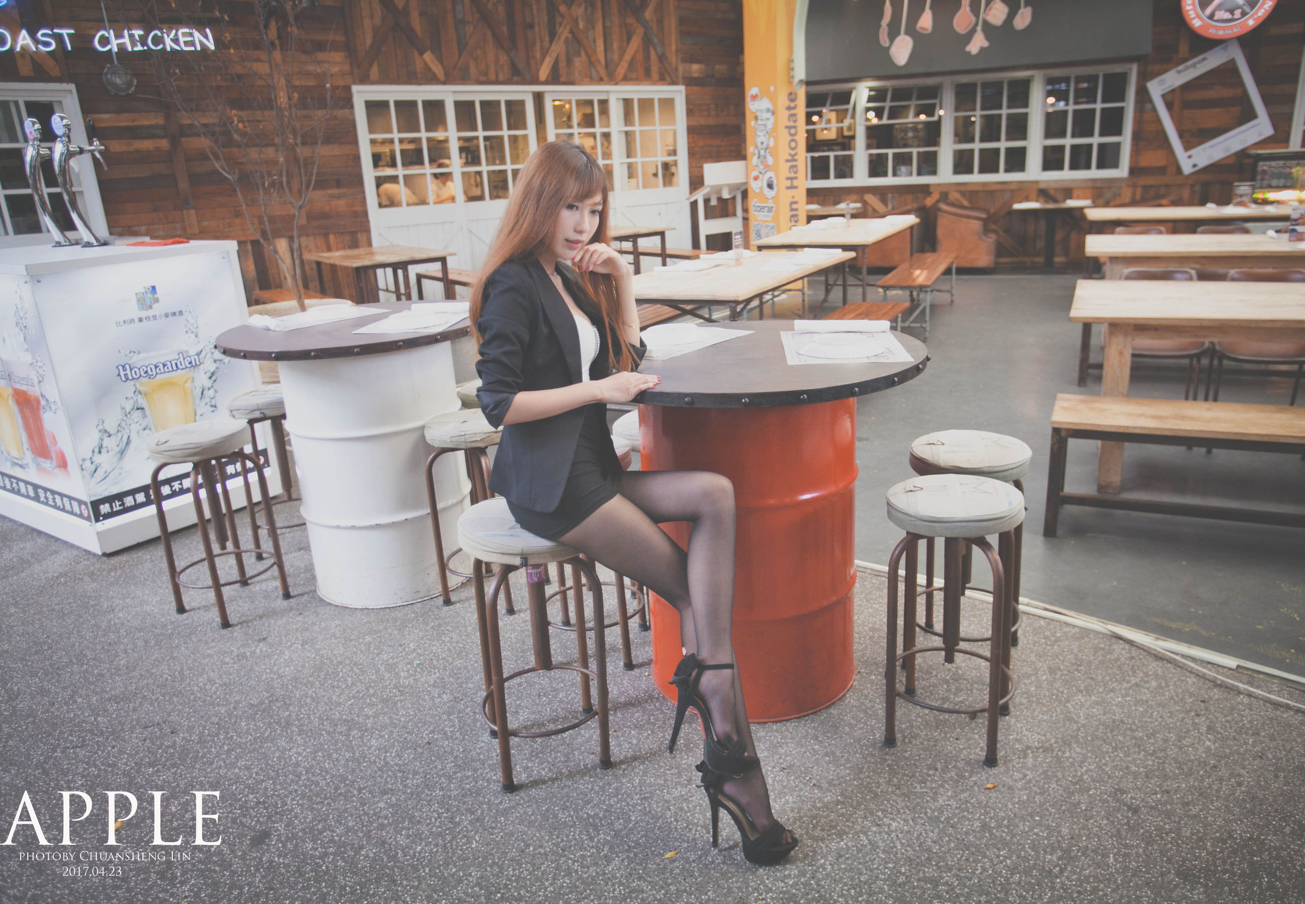 [台湾女神] 张闵净(小净) - OL外拍 写真集